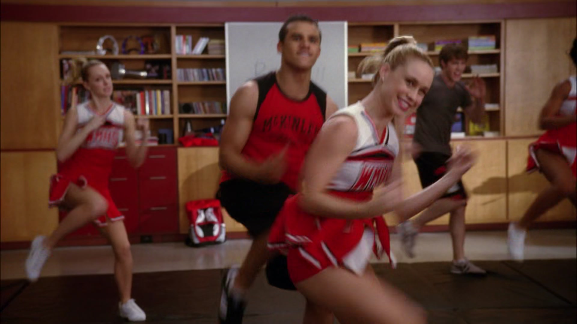 Glee412-0397.jpg