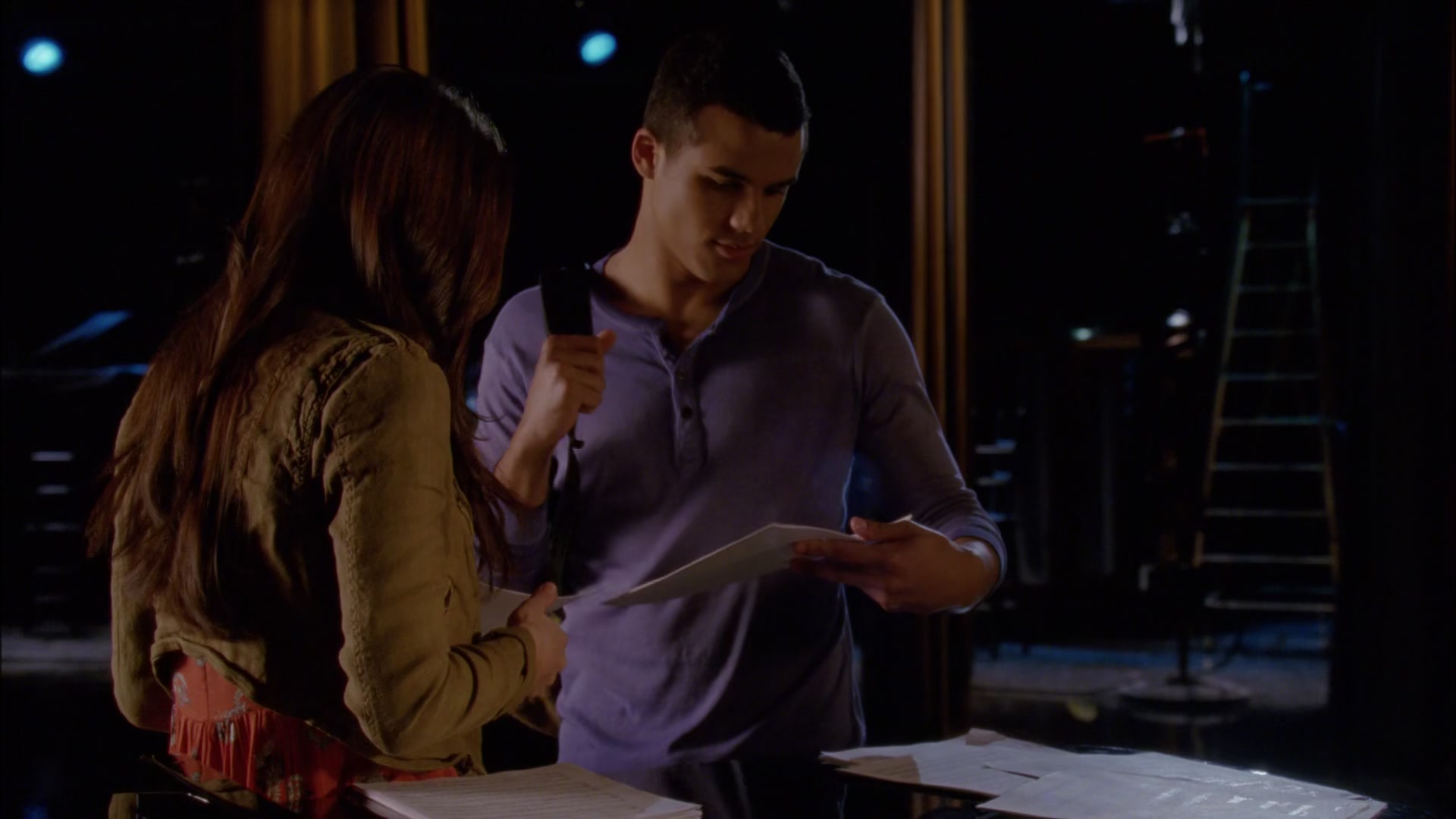 Glee412-0506.jpg