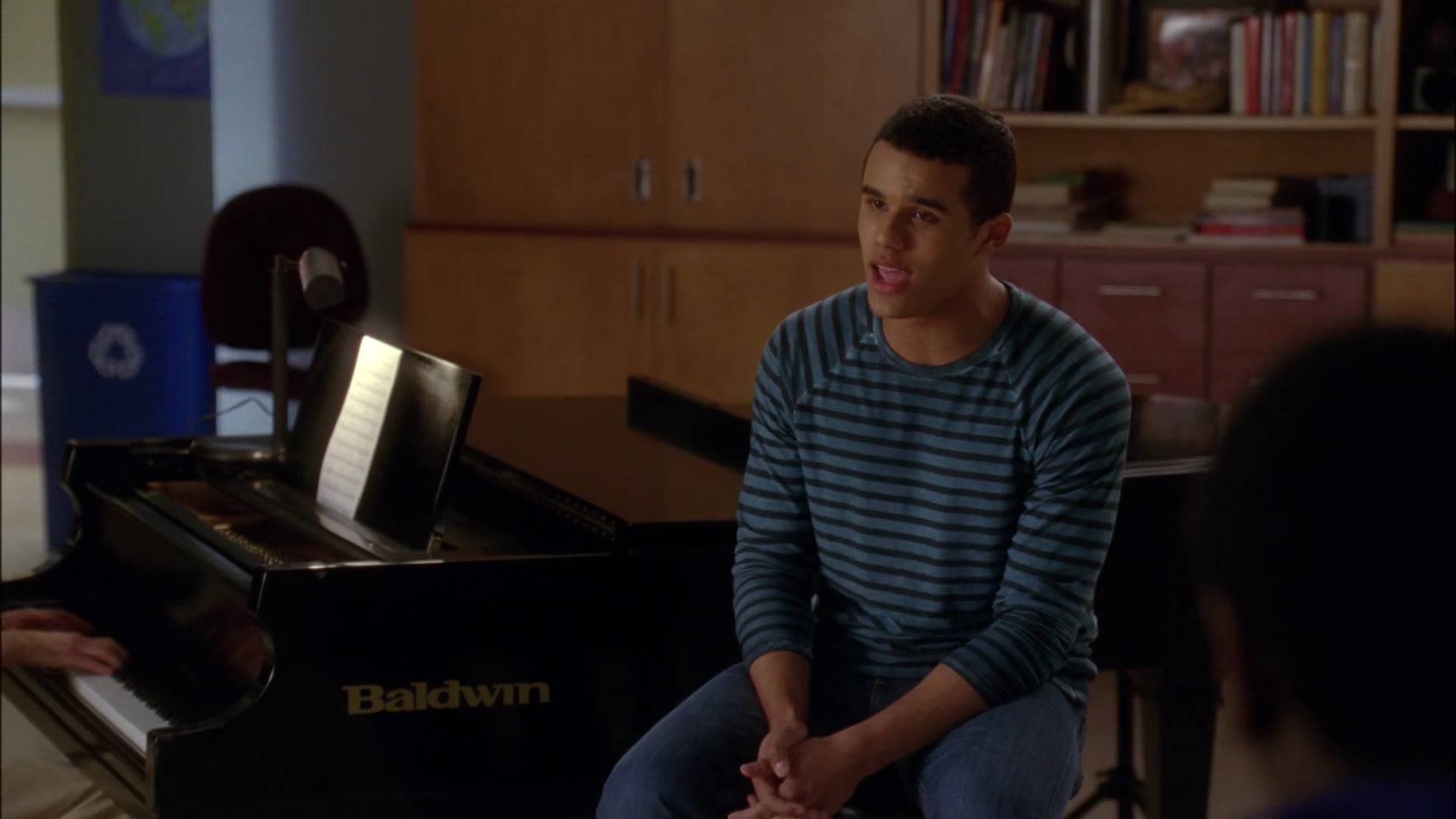 Glee412-0756.jpg