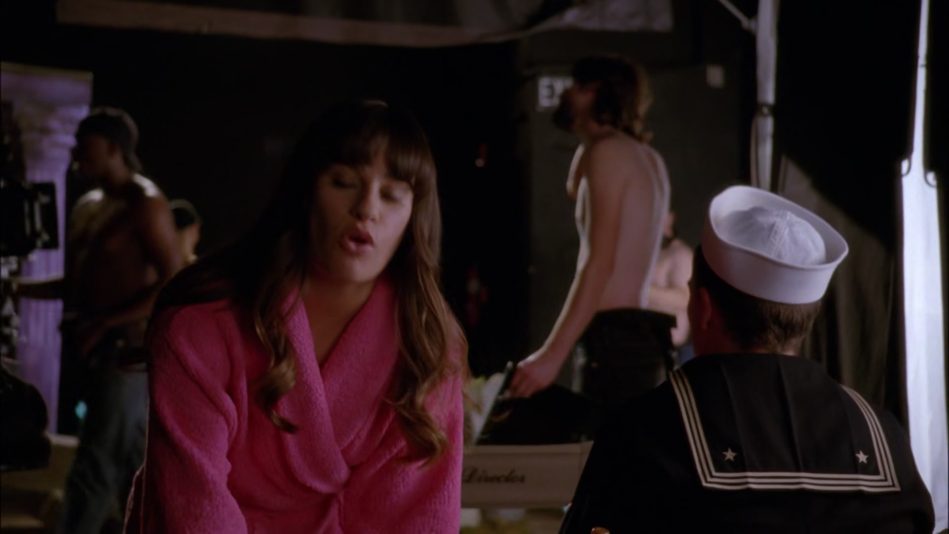 Glee412-1027.jpg