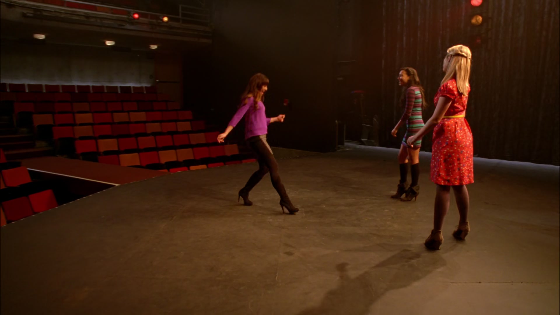 Glee412-1044.jpg