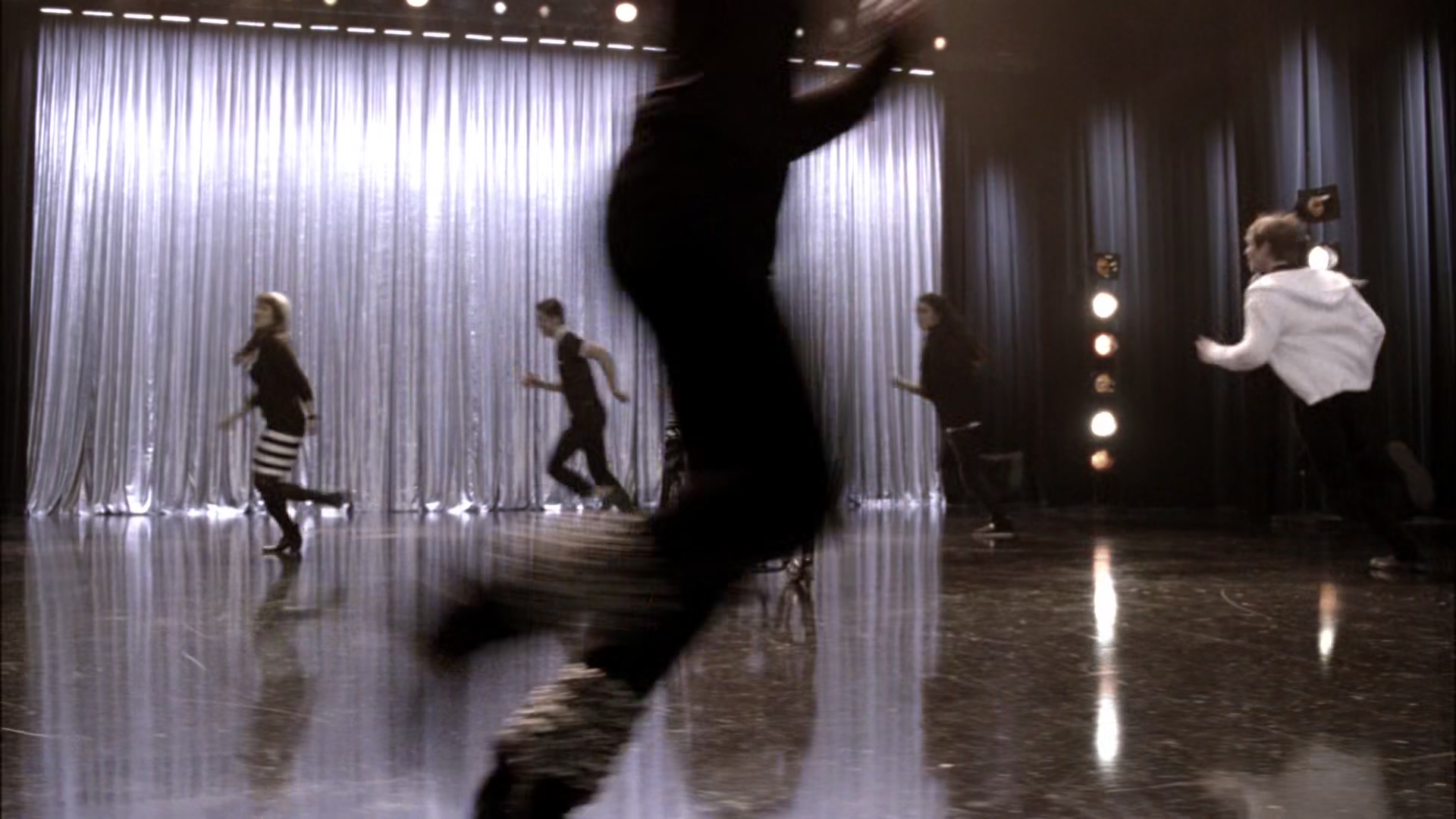 Glee412-1280.jpg