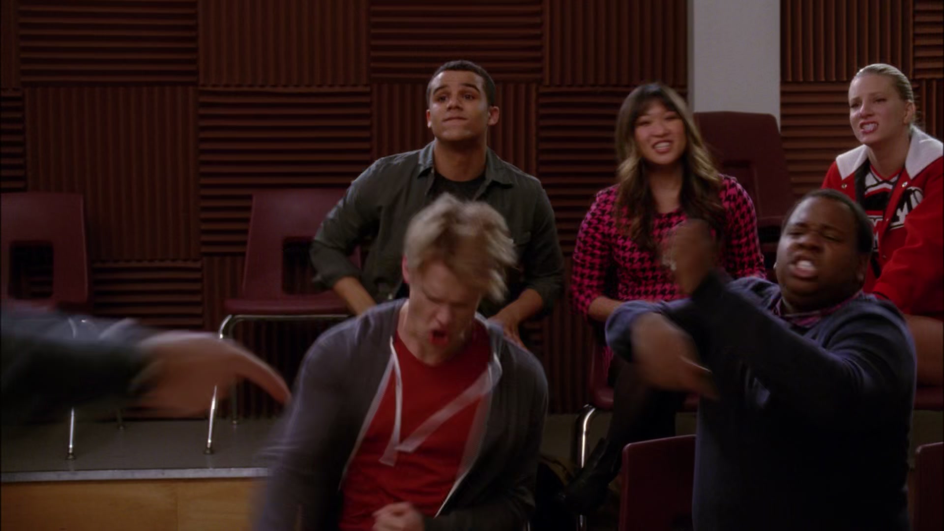 Glee413-0300.jpg