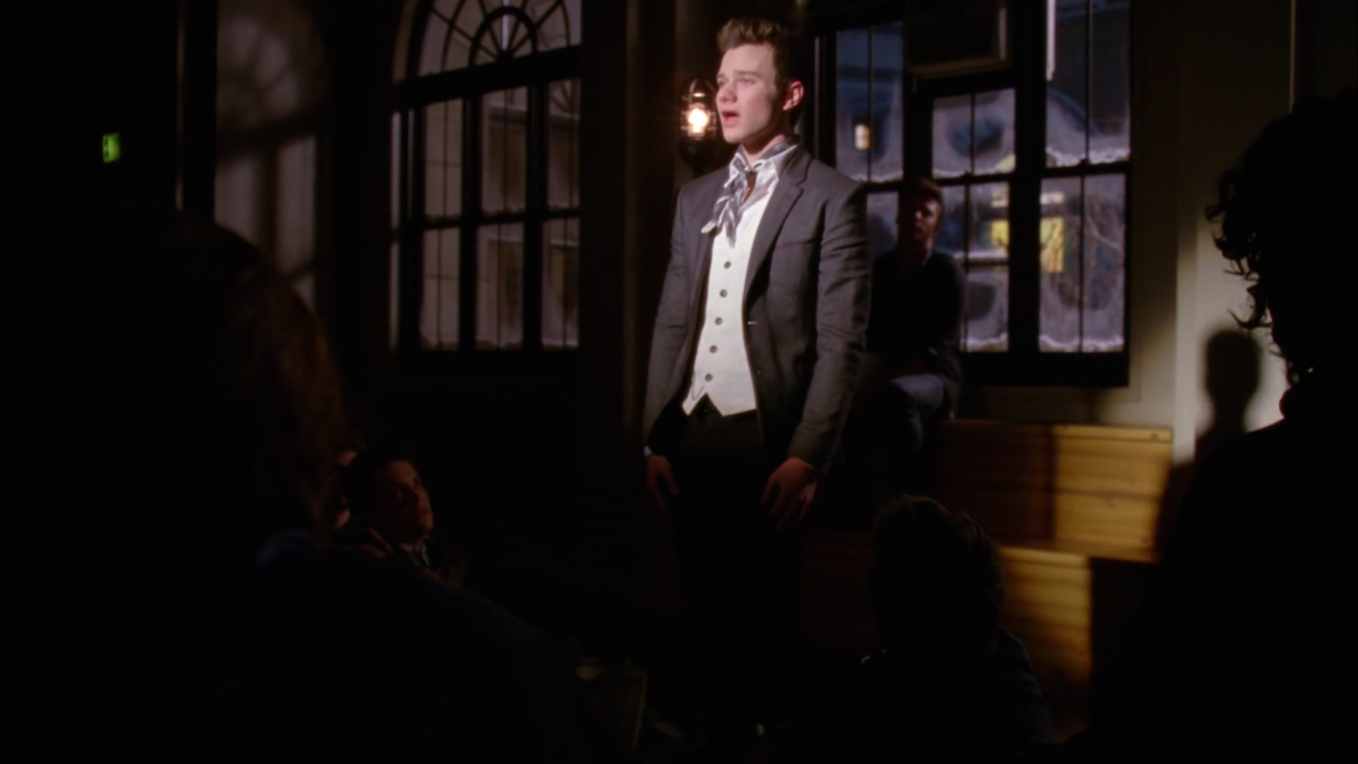 Glee413-0800.jpg
