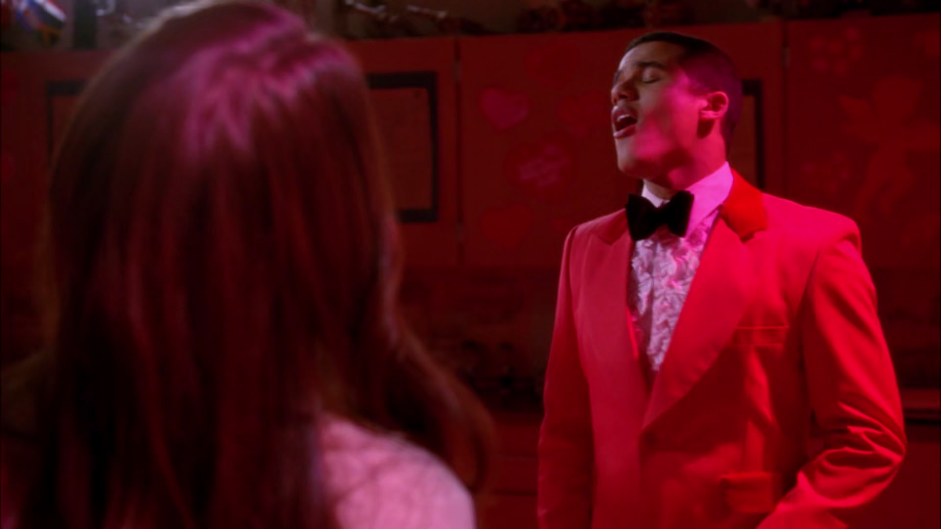 Glee414-0302.jpg