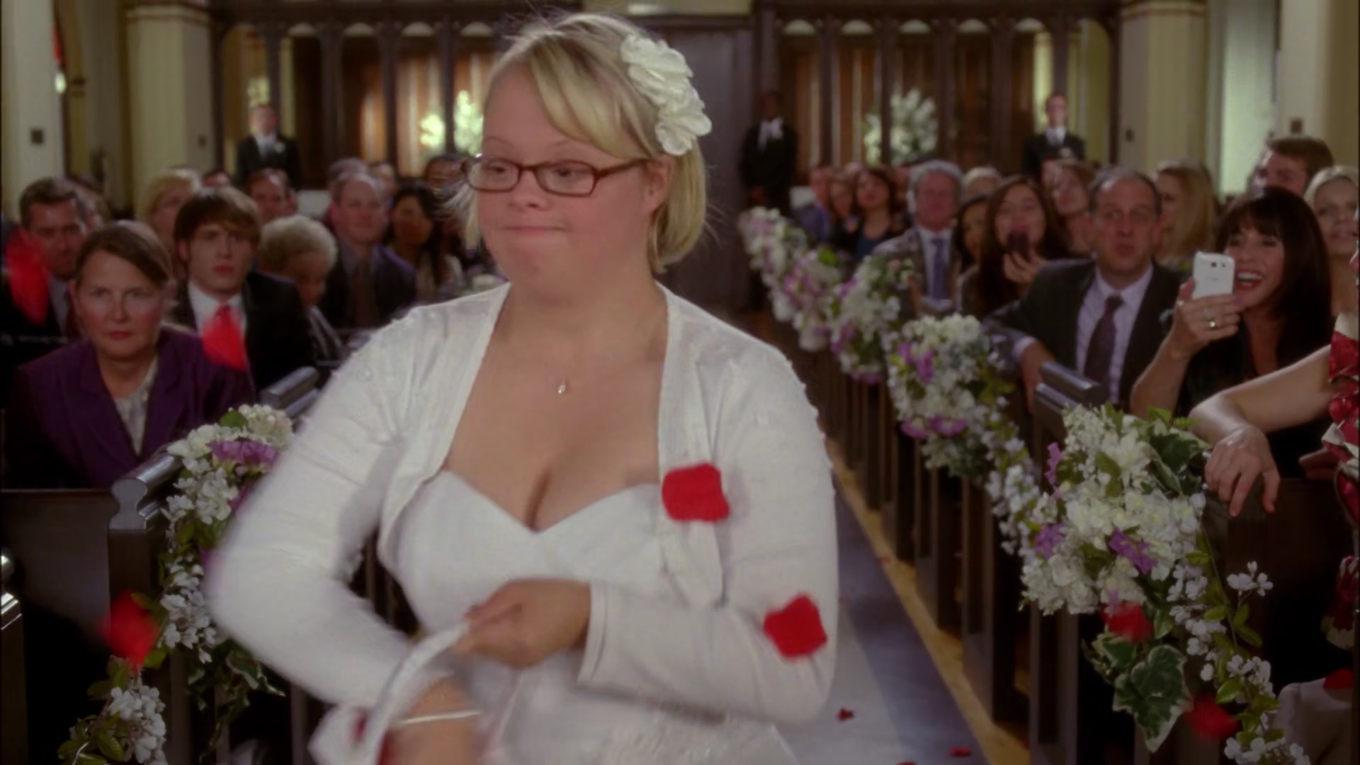 Glee414-0515.jpg