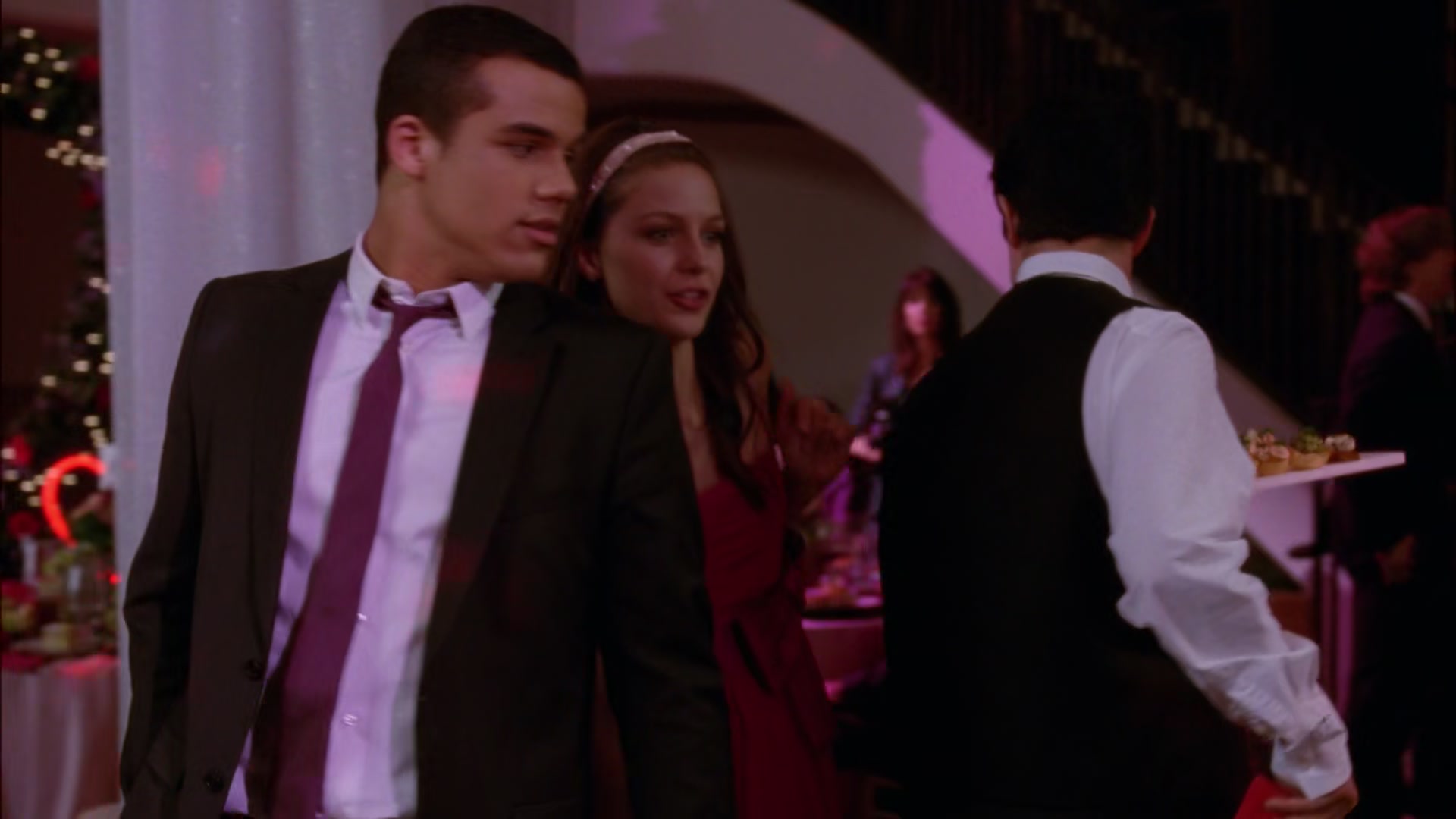 Glee414-0607.jpg
