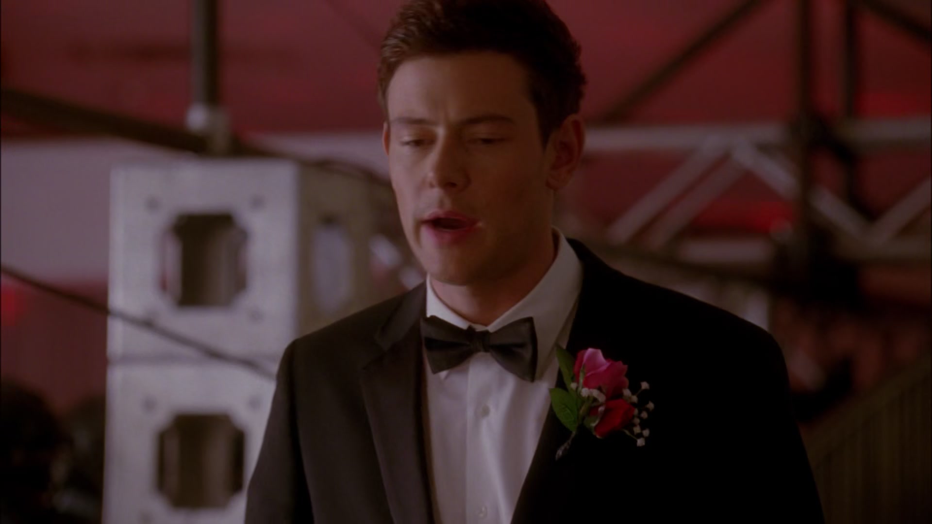 Glee414-0814.jpg