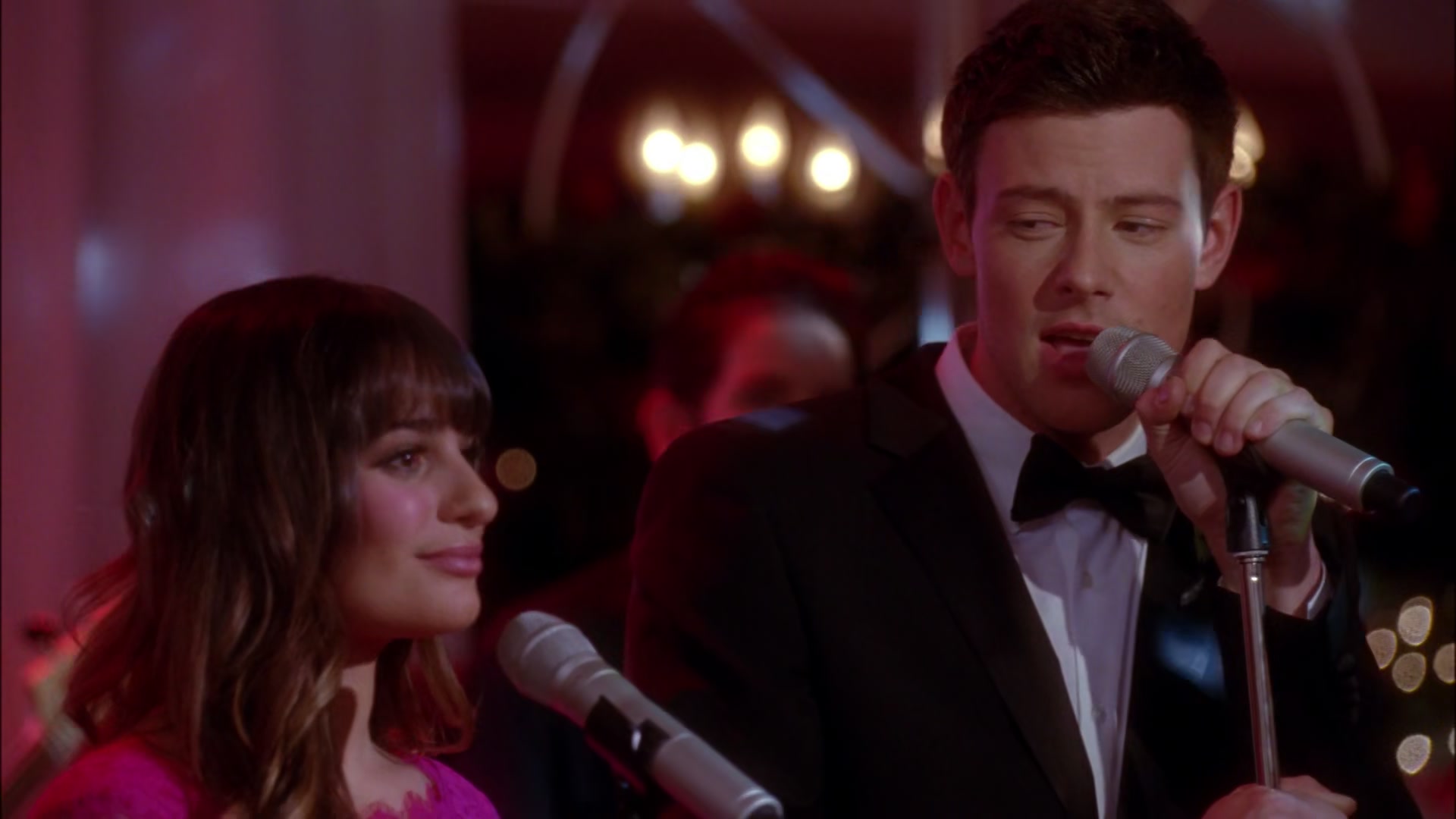 Glee414-0884.jpg