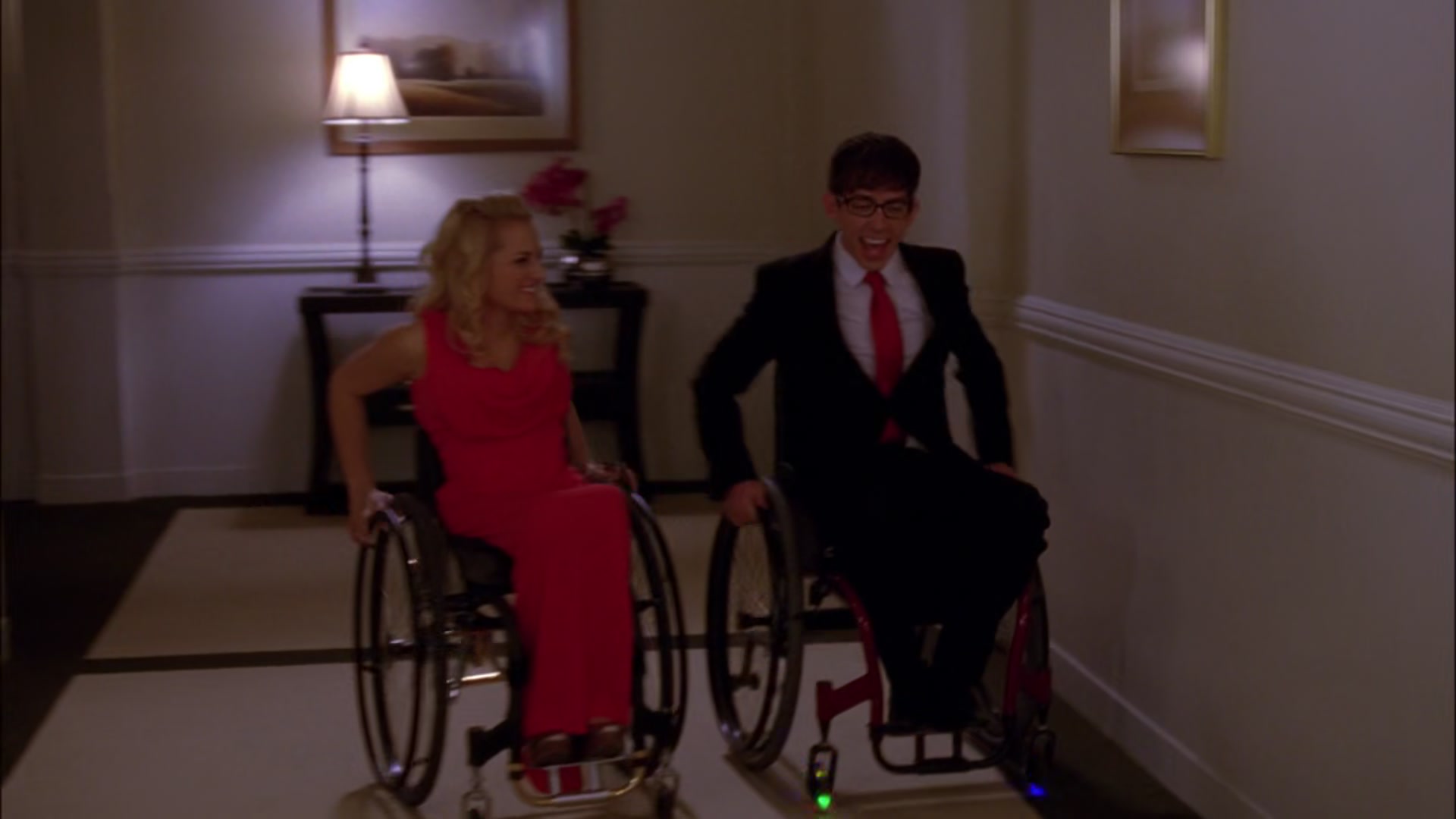Glee414-0962.jpg