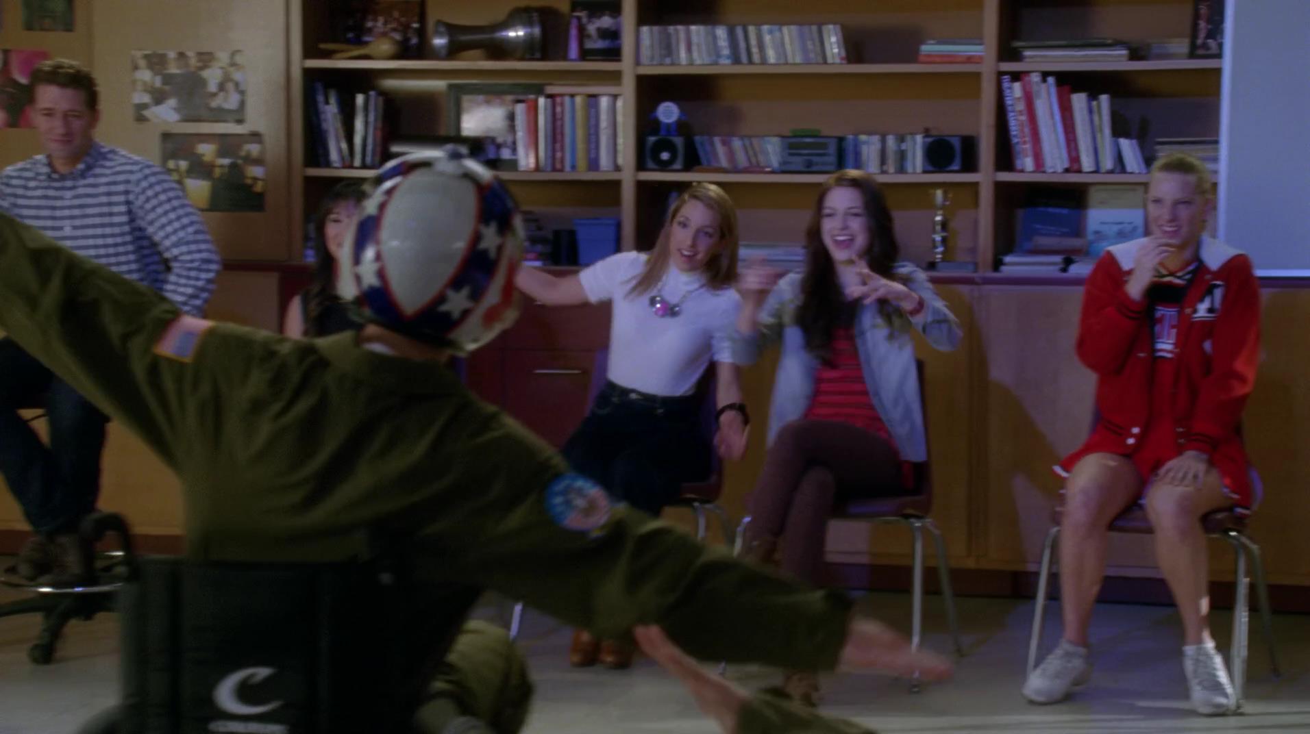 Glee_0518.jpg