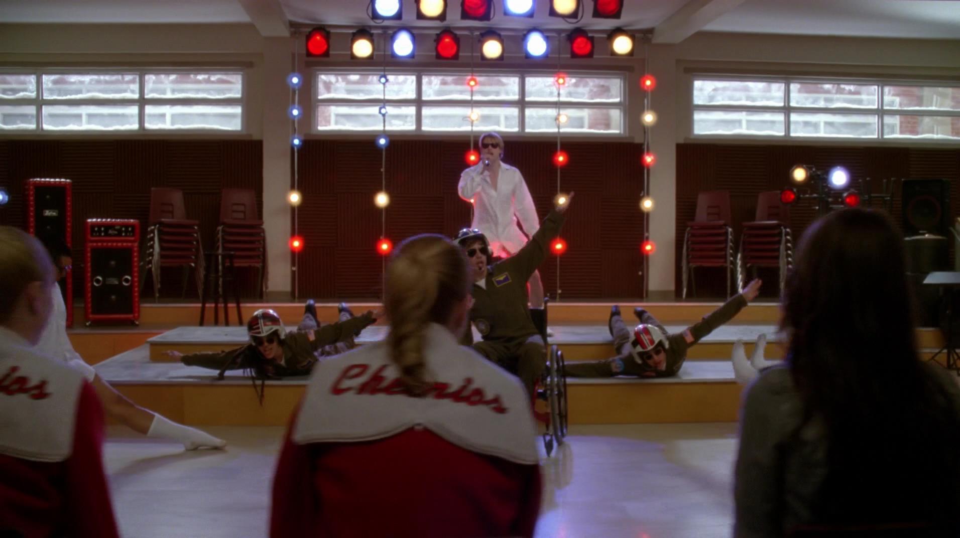 Glee_0521.jpg