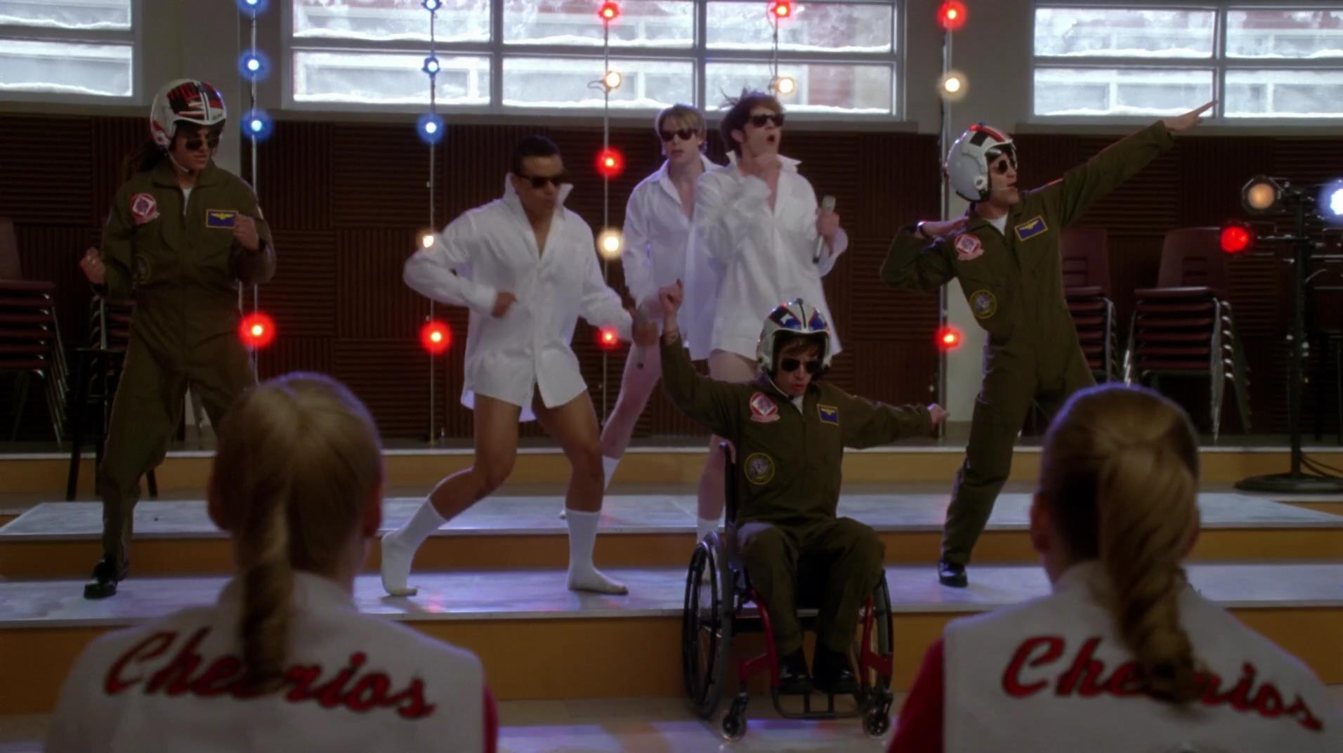 Glee_0525.jpg