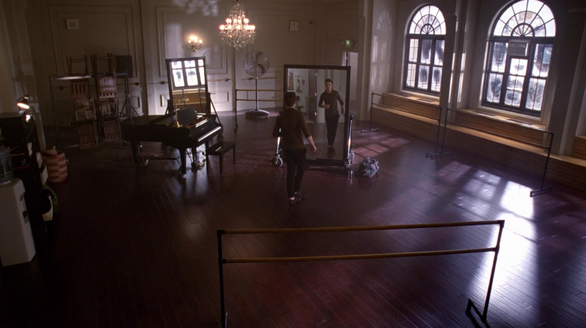 Glee_0614.jpg