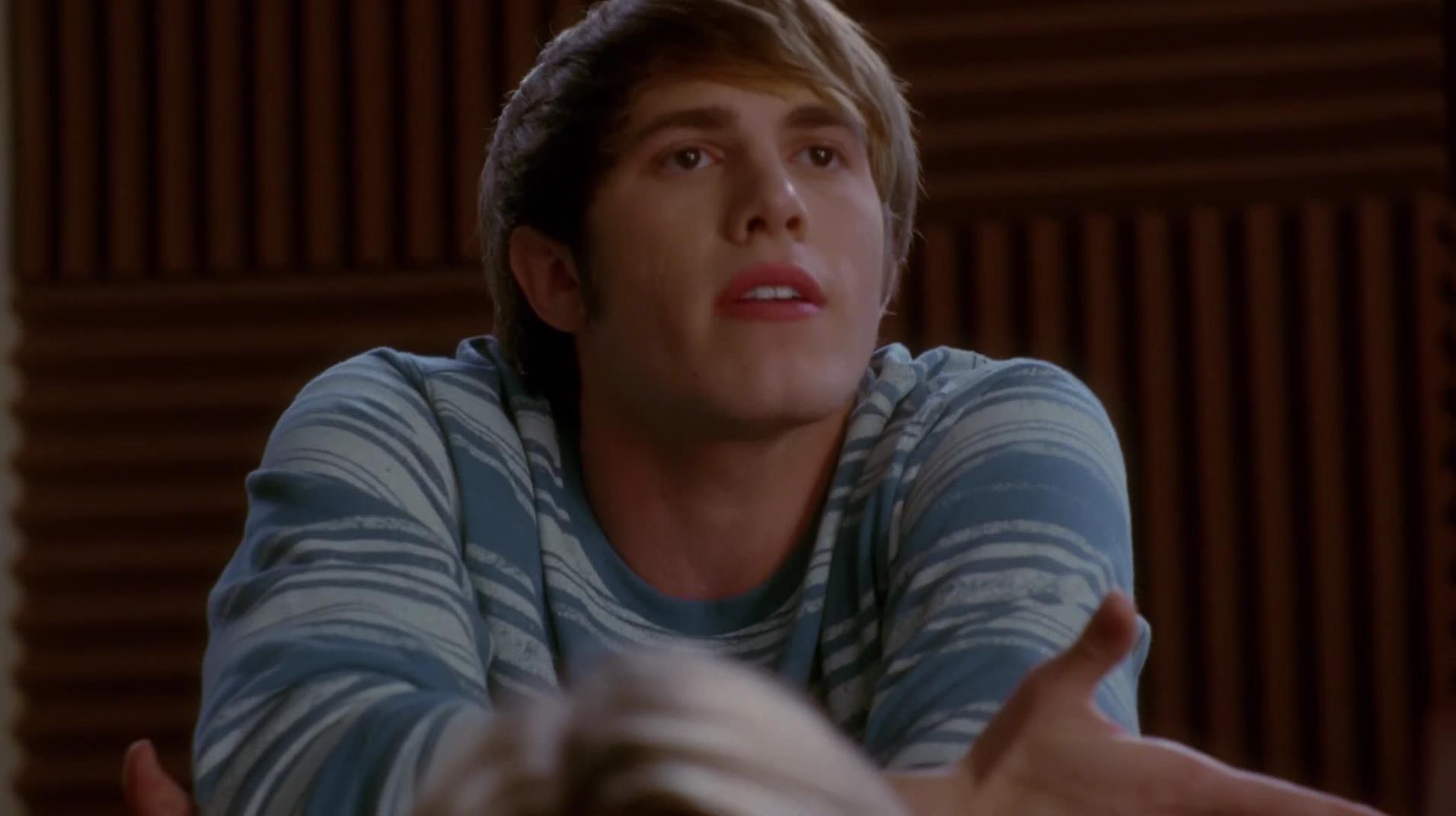 Glee_0938.jpg