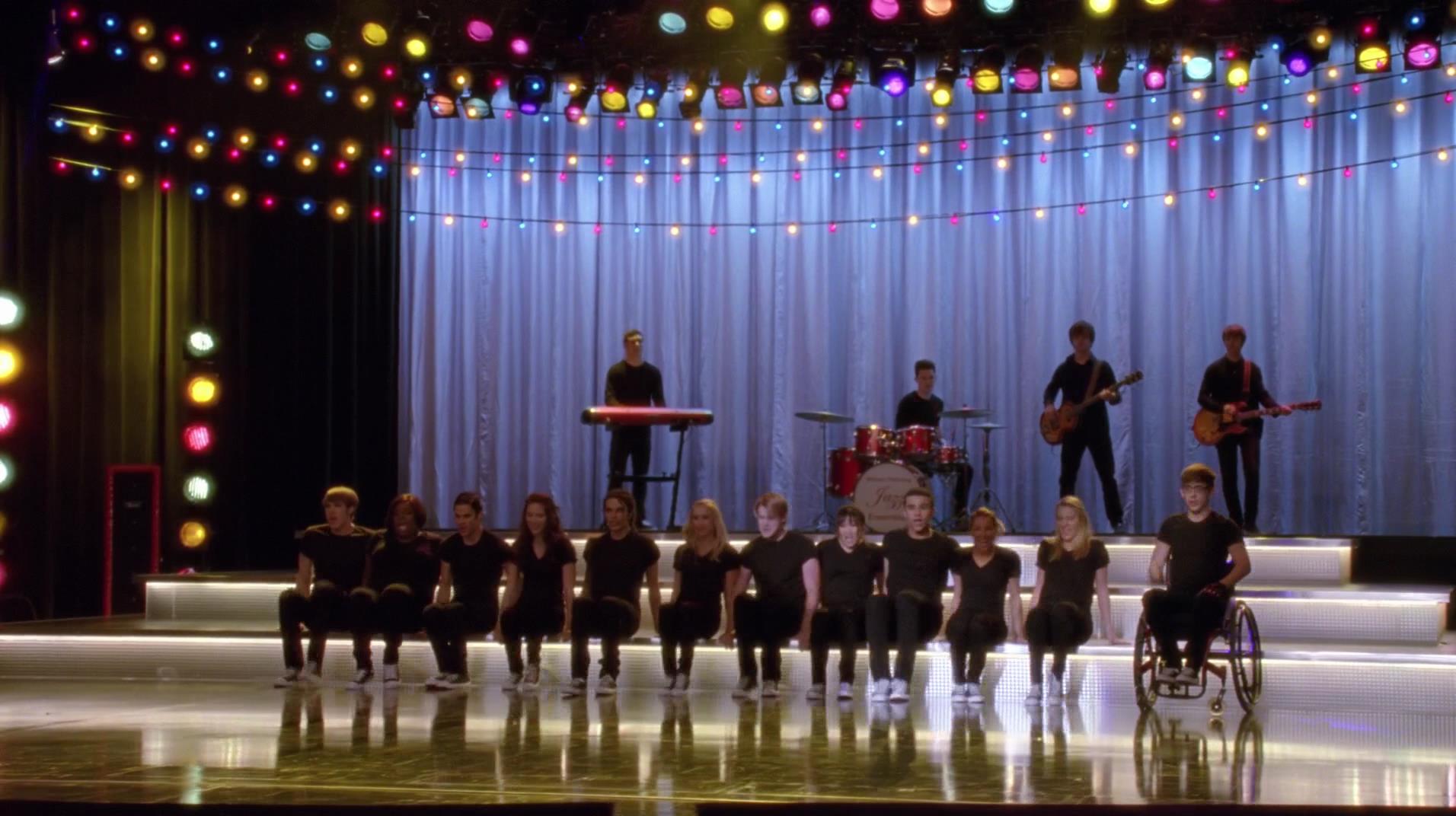 Glee_1012.jpg
