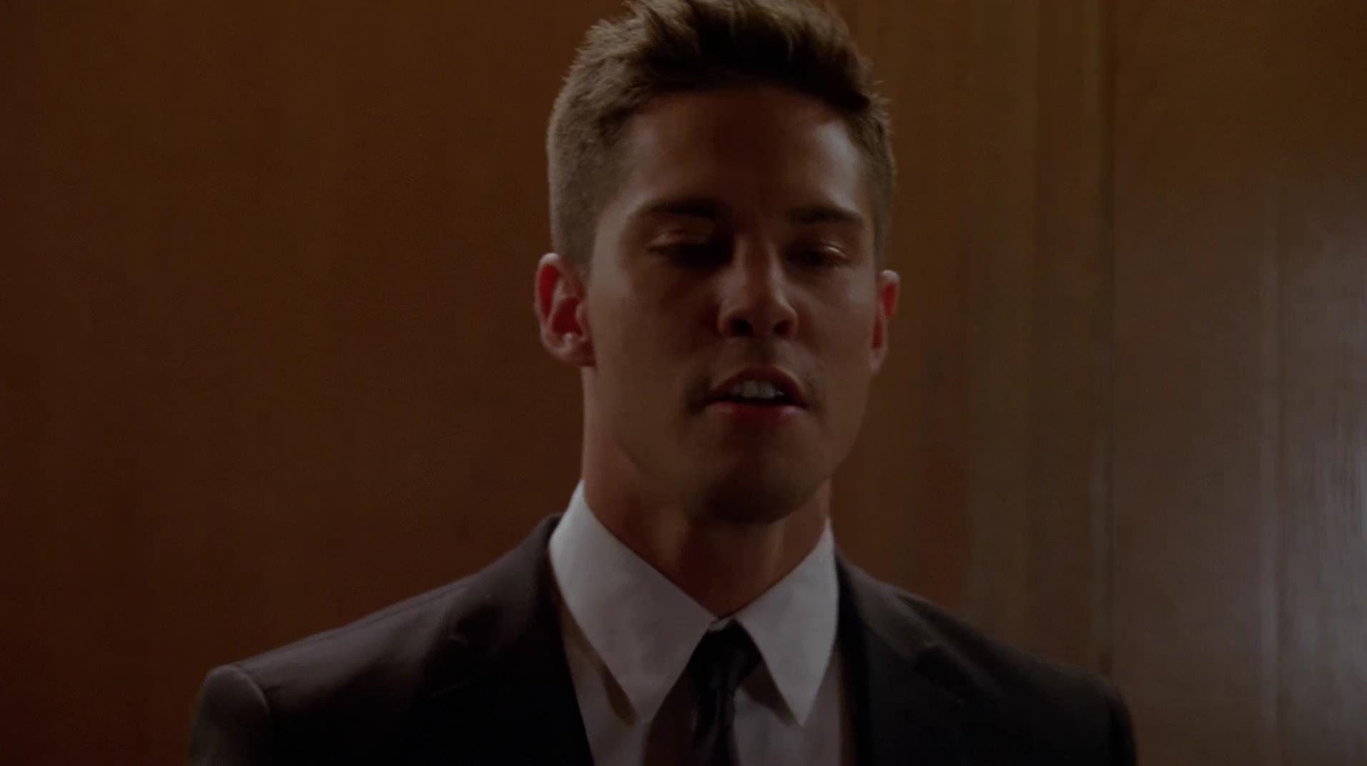 Glee_0109.jpg