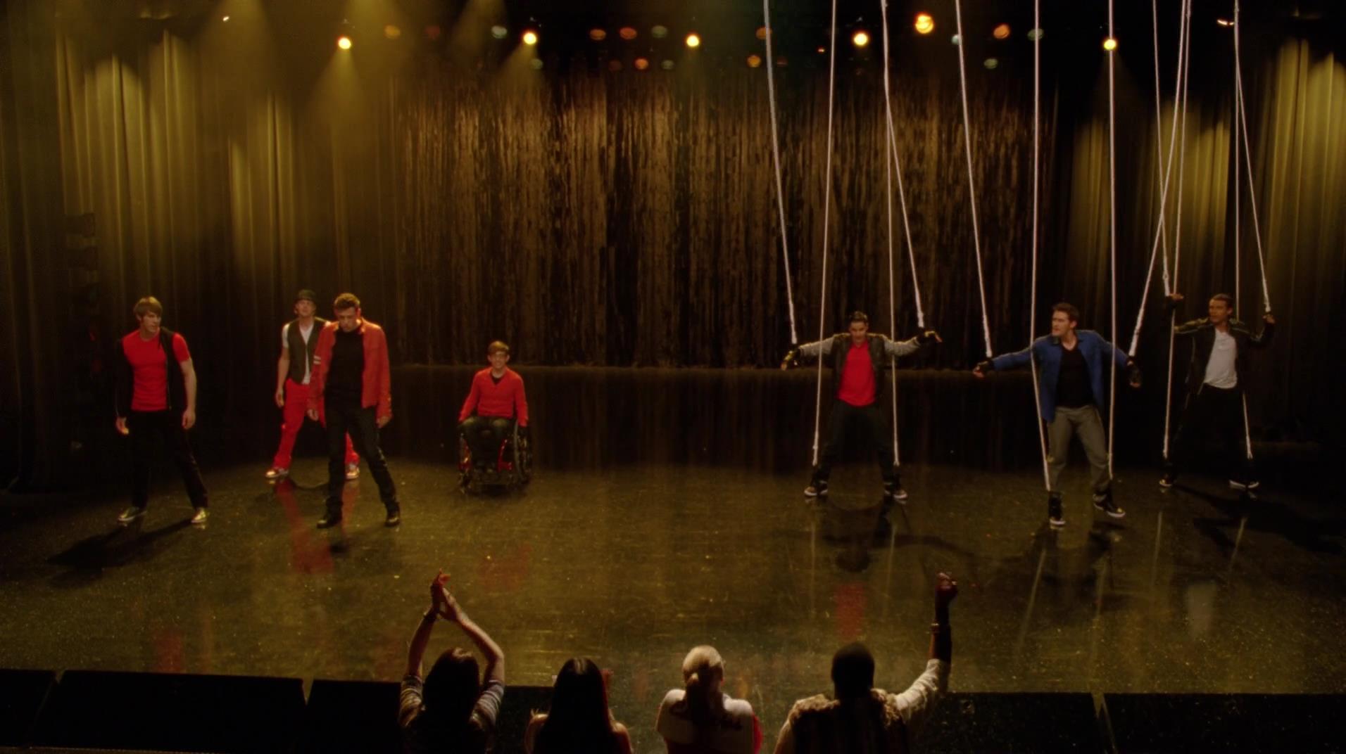 Glee_0614.jpg