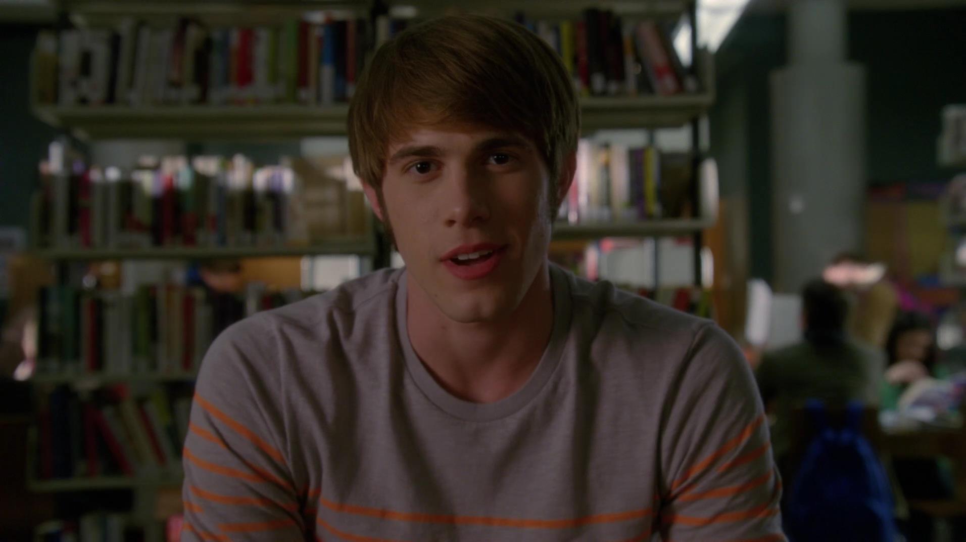 Glee_0712.jpg