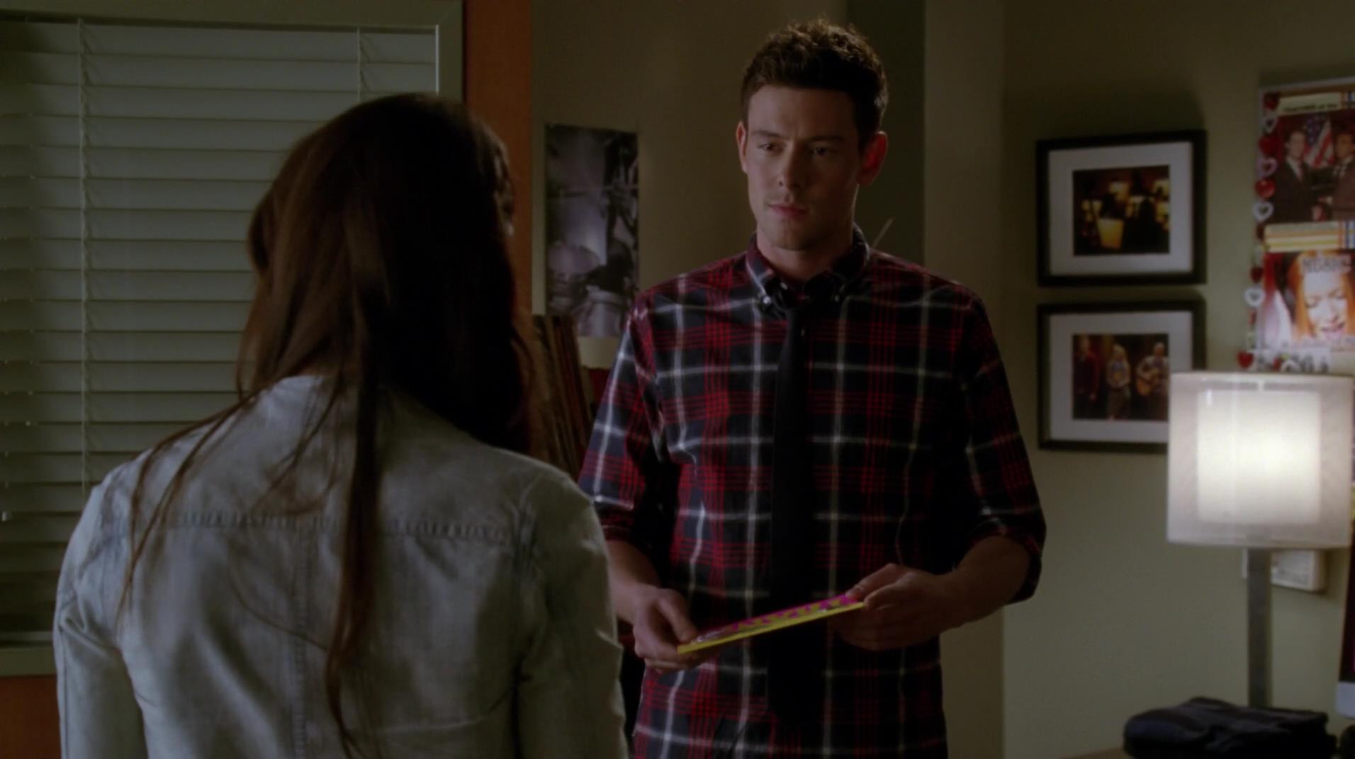 Glee_0811.jpg