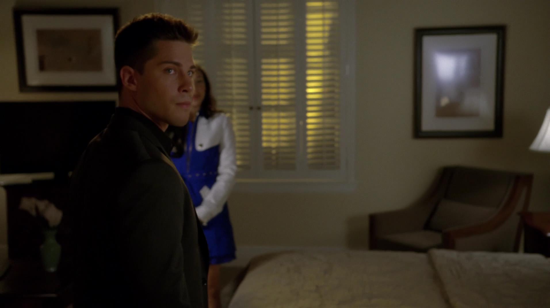 Glee_0964.jpg