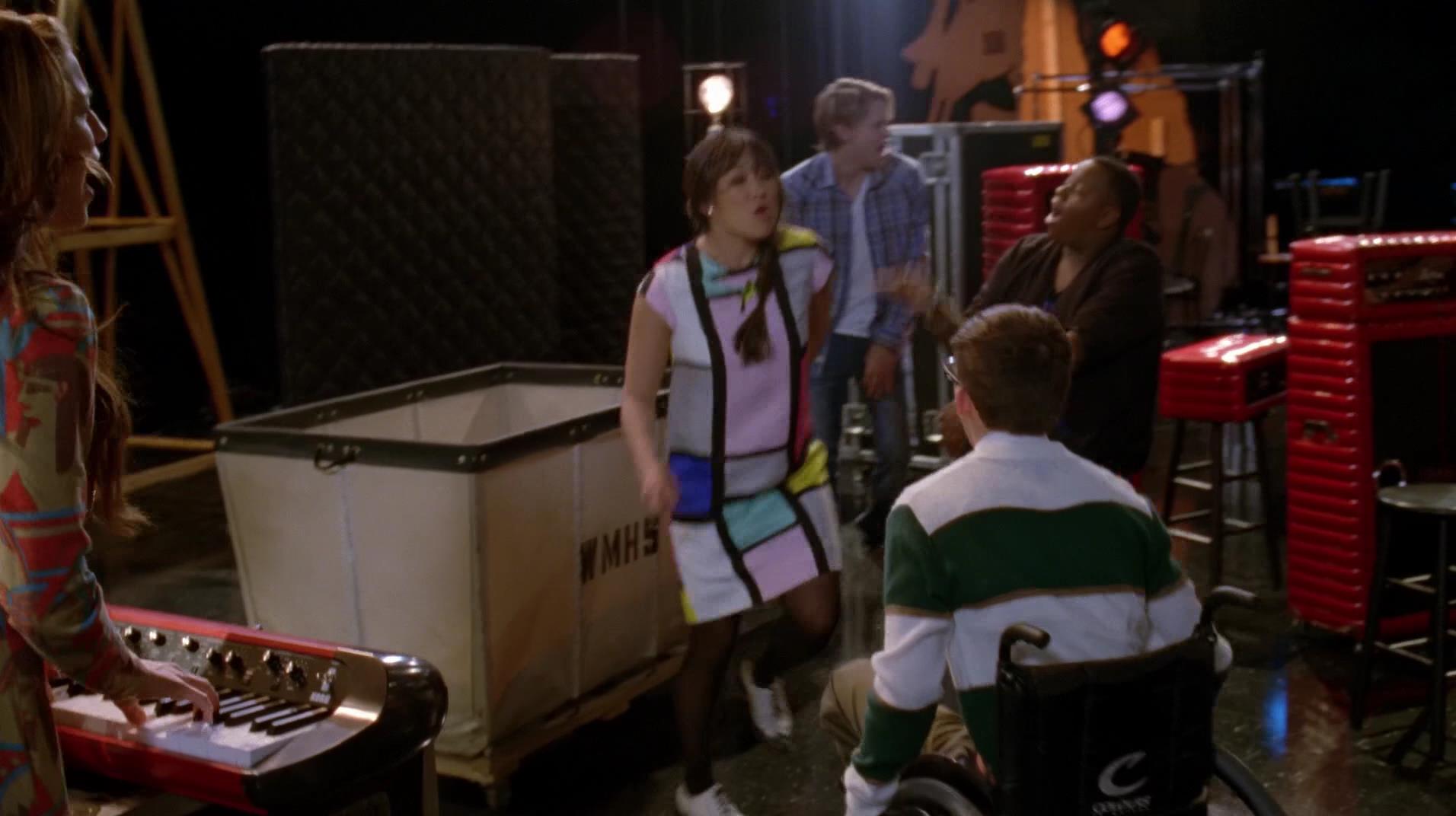 Glee_1010.jpg