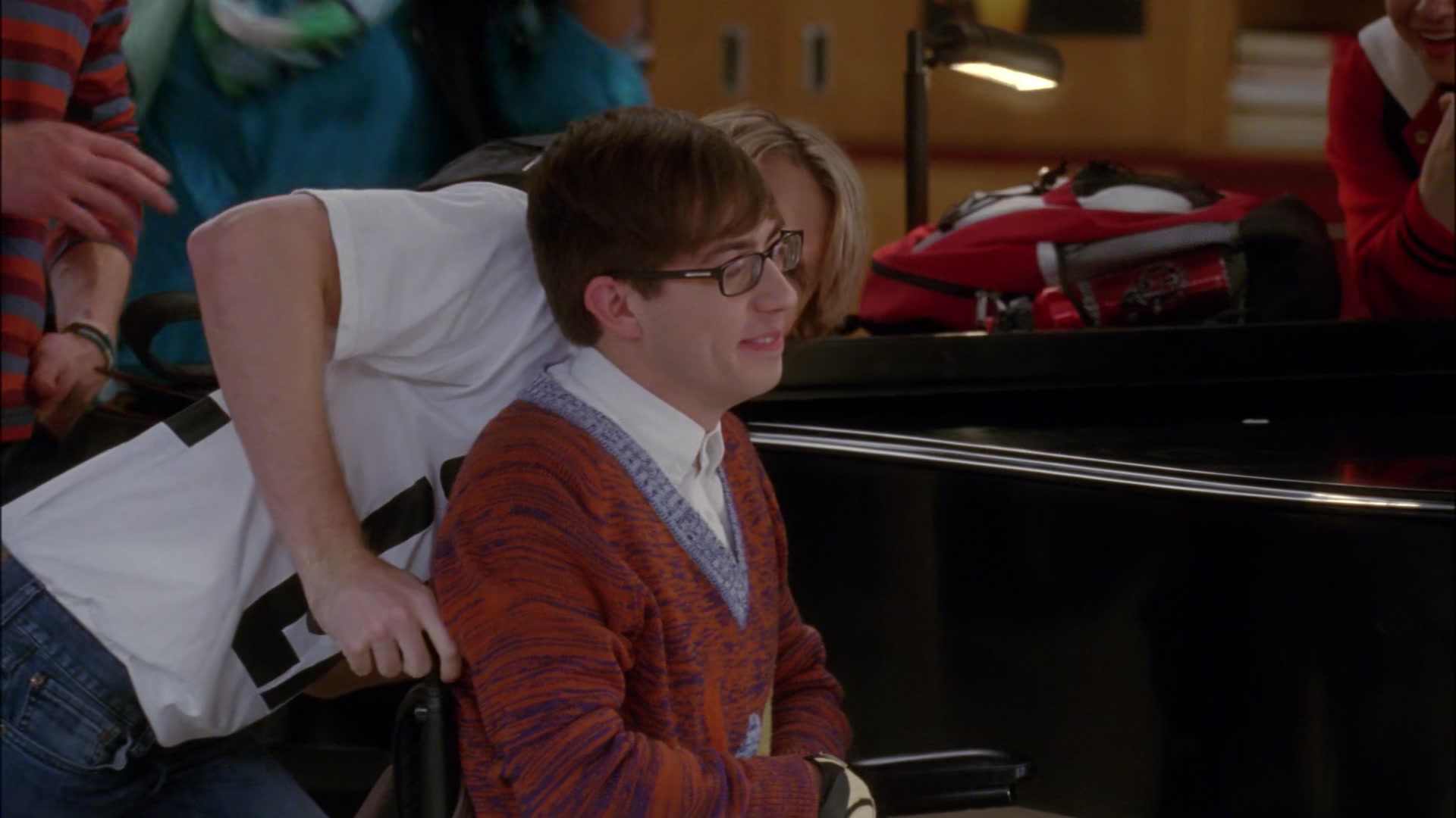 Glee417-0113.jpg