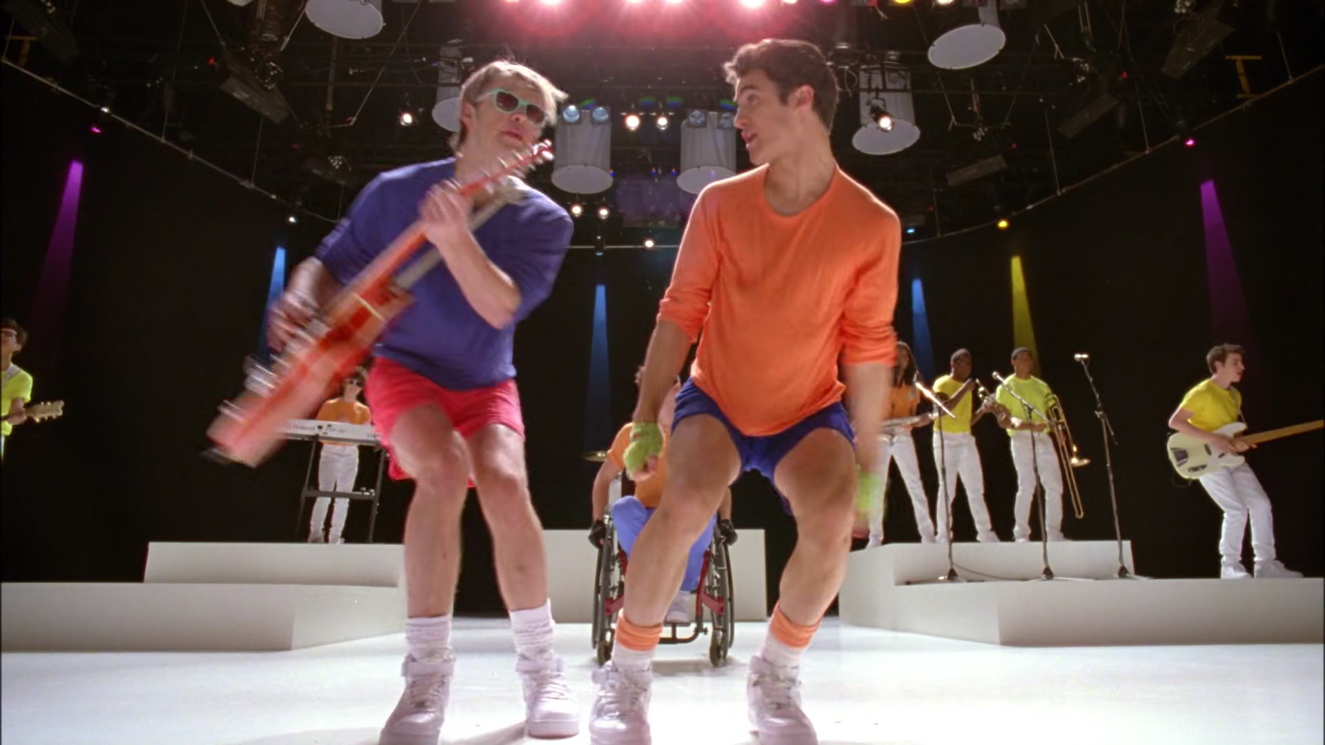 Glee417-0115.jpg