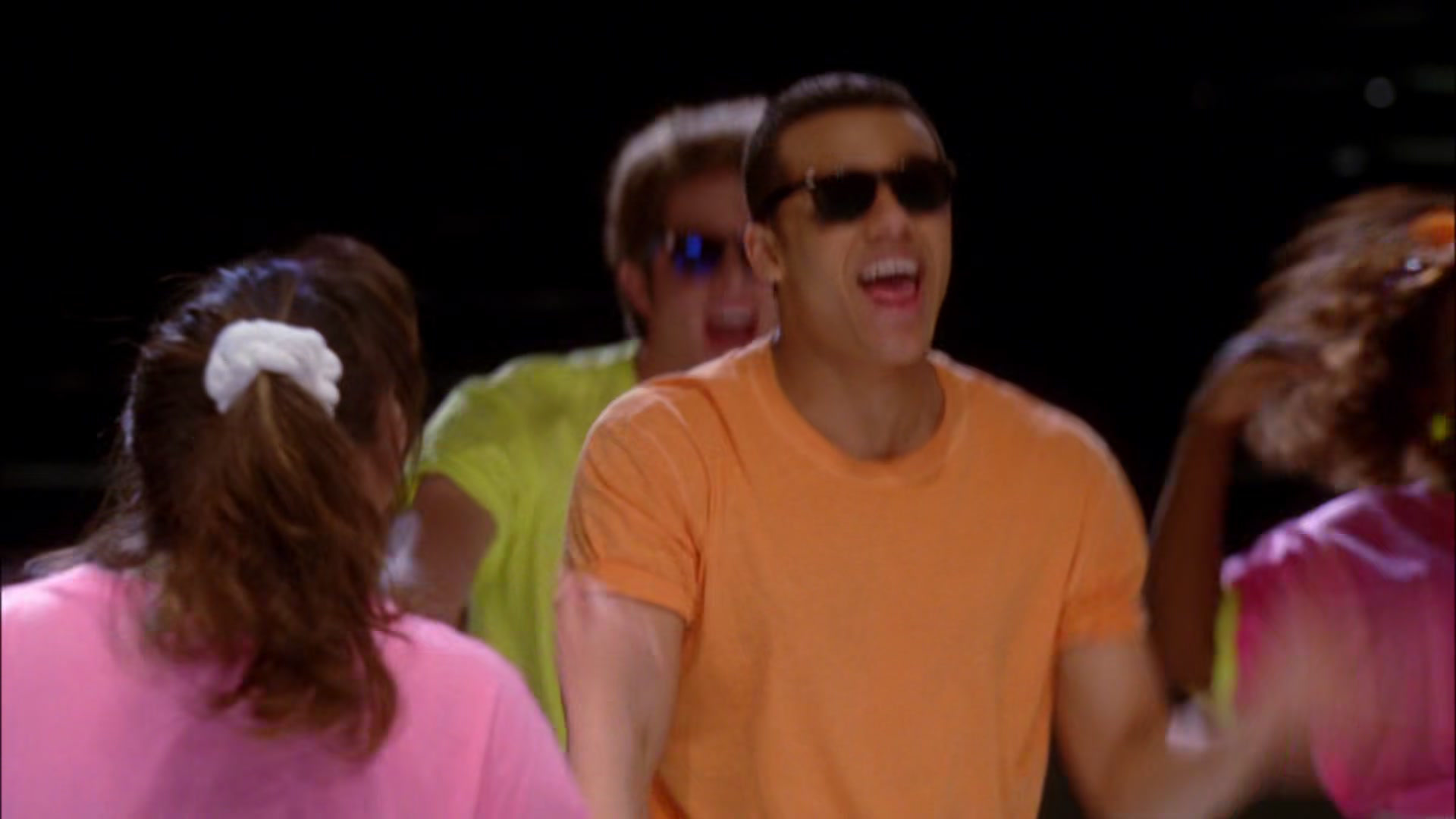 Glee417-0120.jpg