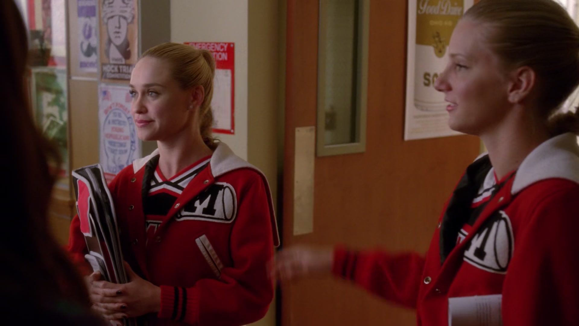 Glee417-0317.jpg