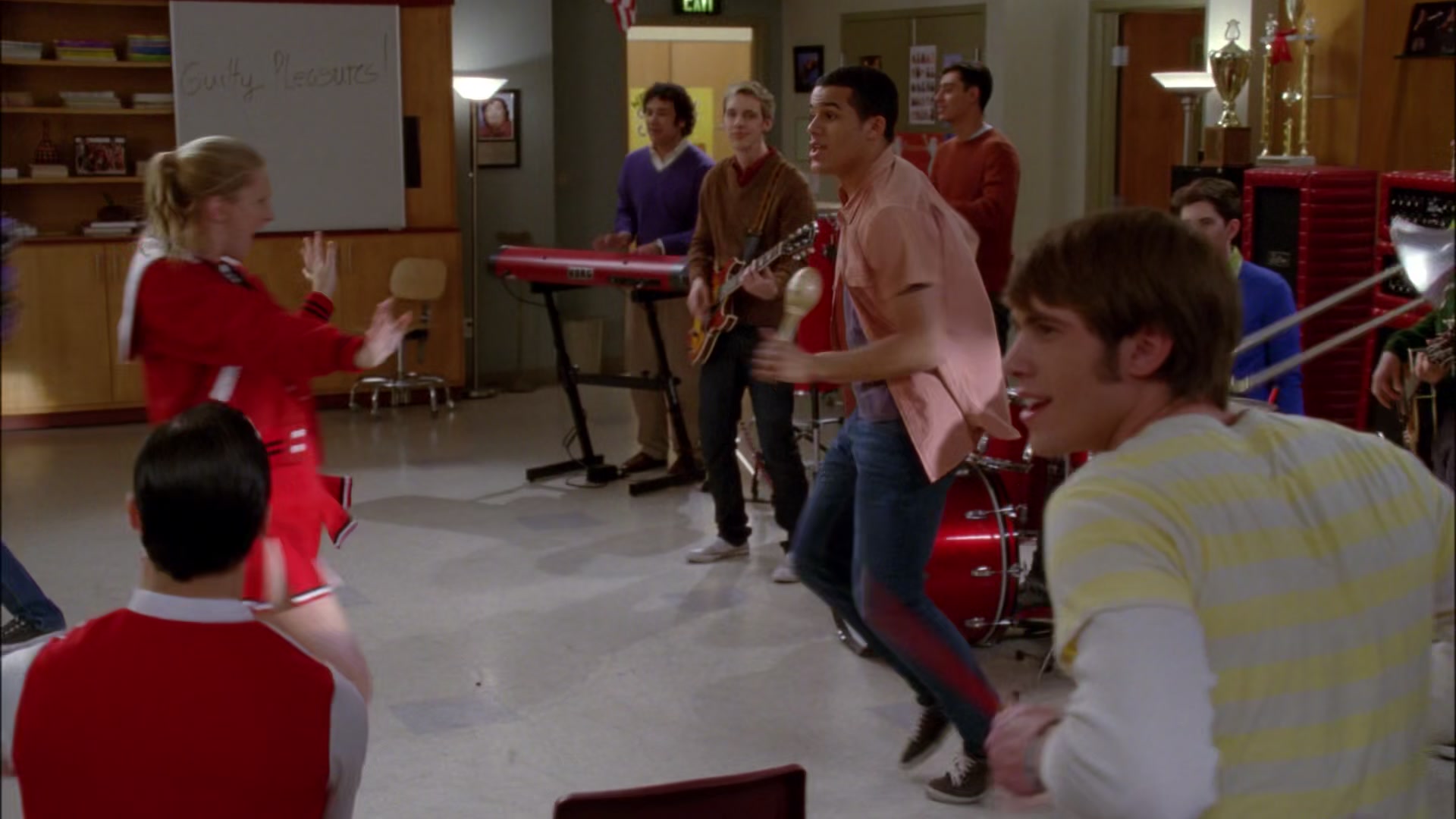 Glee417-0434.jpg