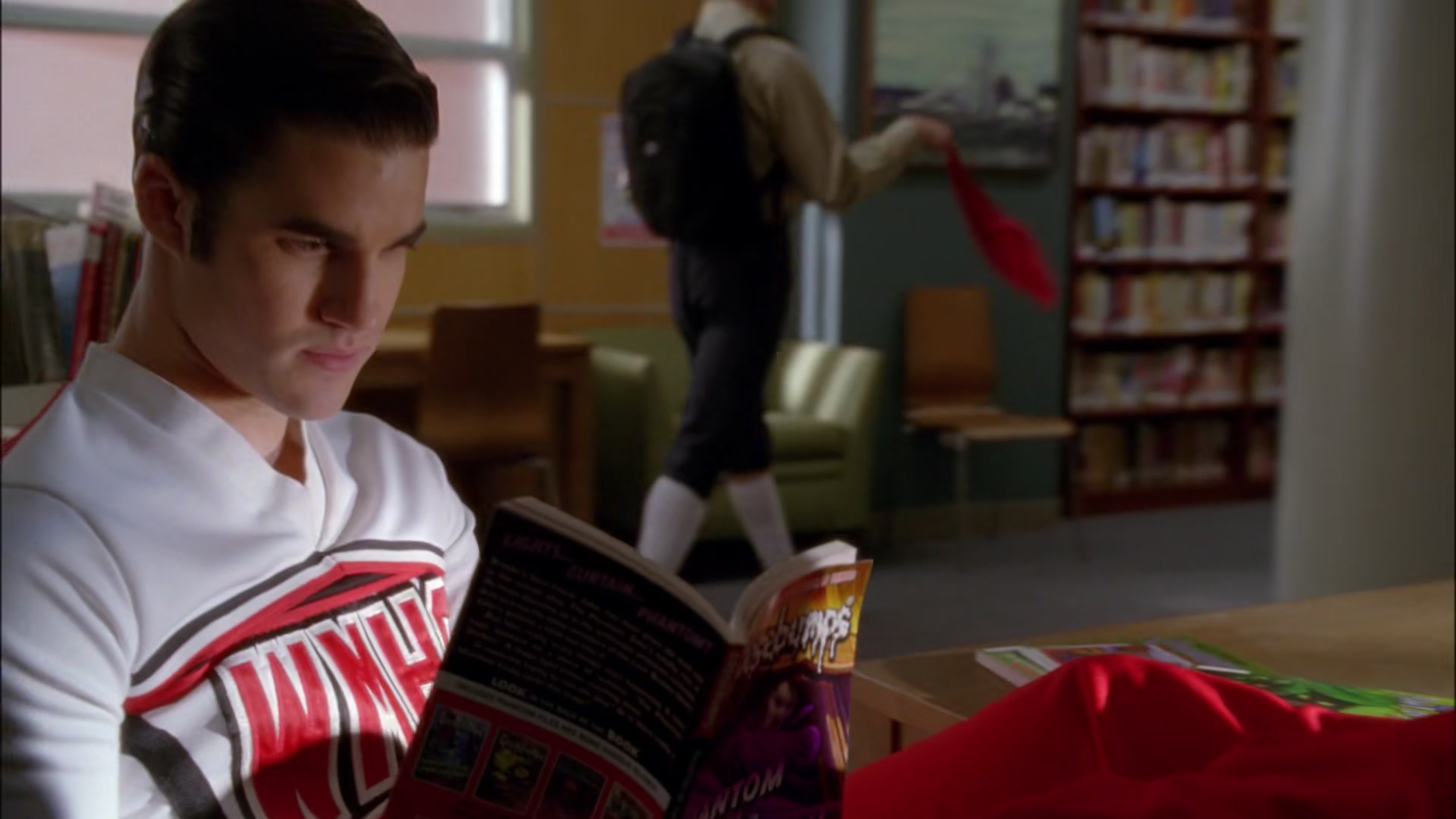 Glee417-0517.jpg