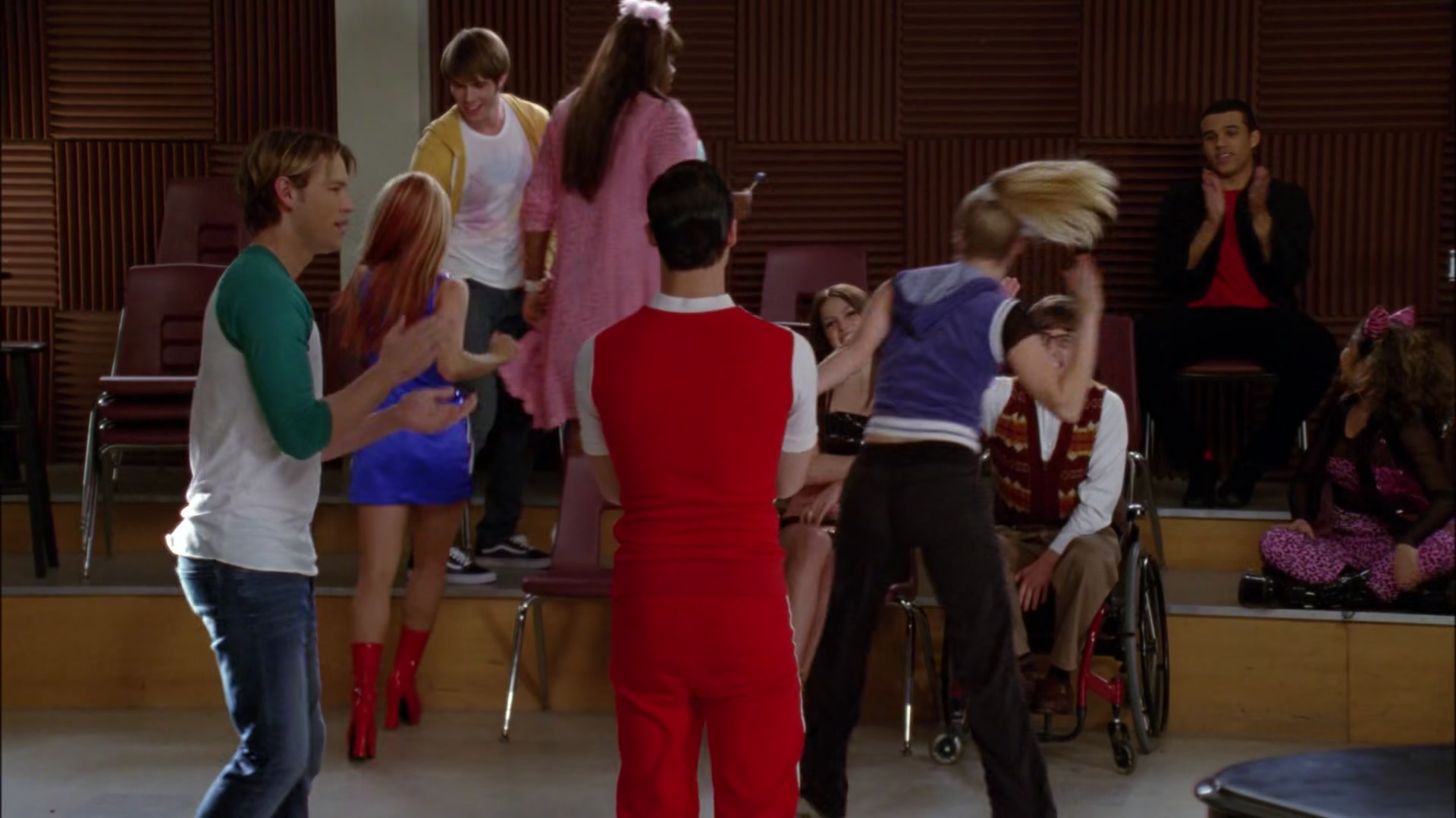 Glee417-0805.jpg