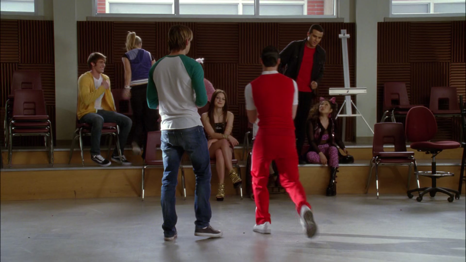 Glee417-0808.jpg