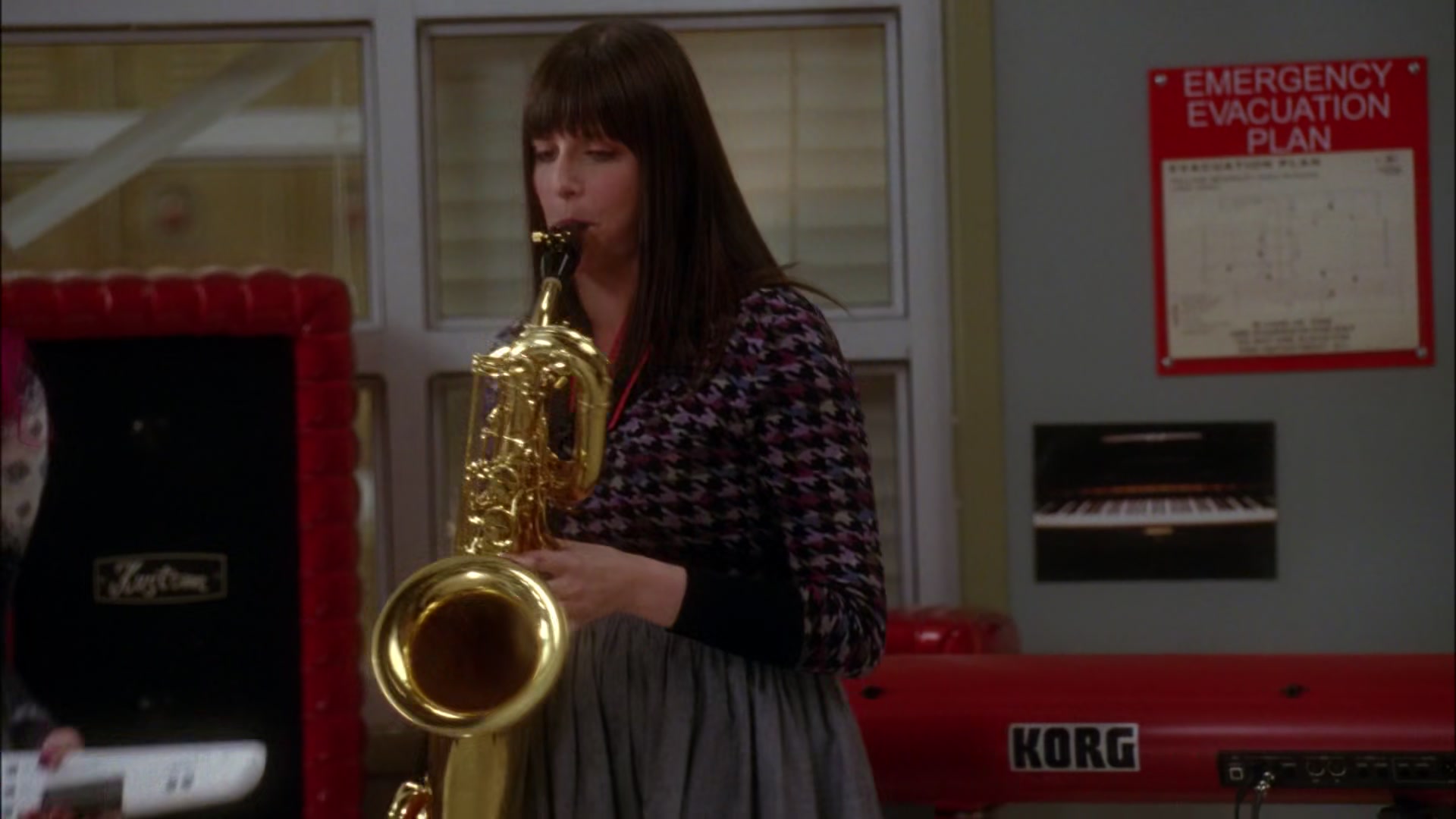 Glee417-0819.jpg