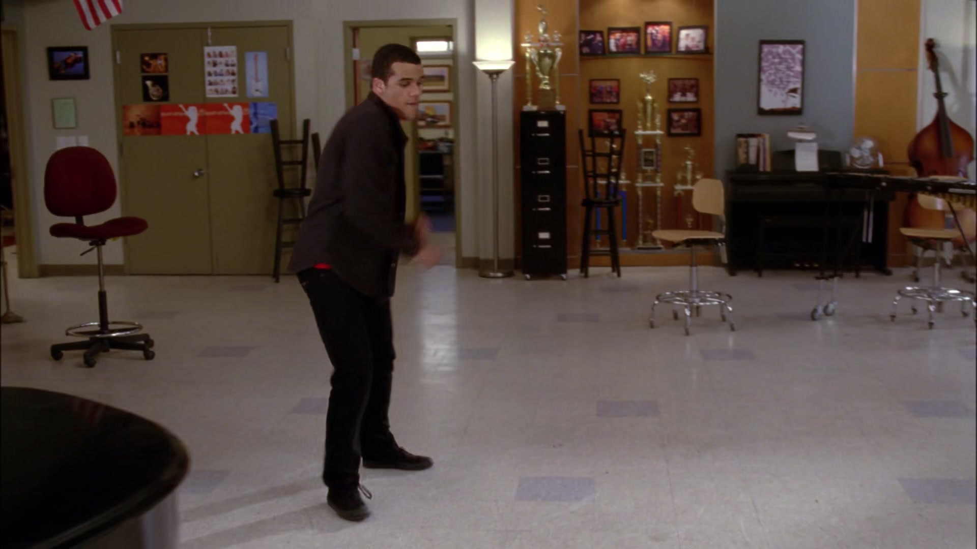 Glee417-0823.jpg