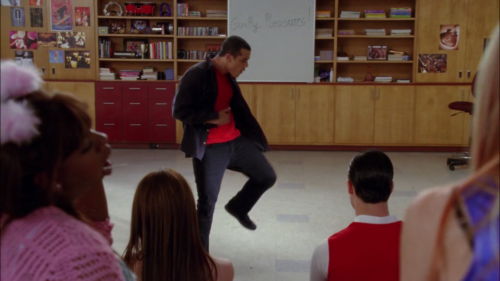 Glee417-0831.jpg