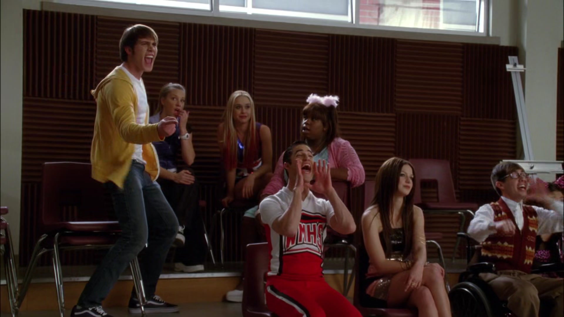 Glee417-0841.jpg