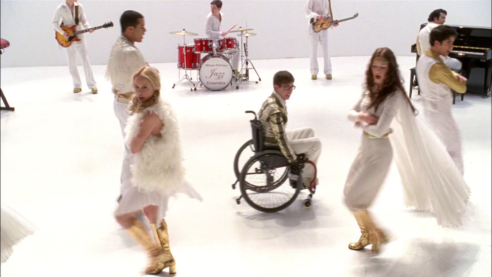Glee417-1251.jpg