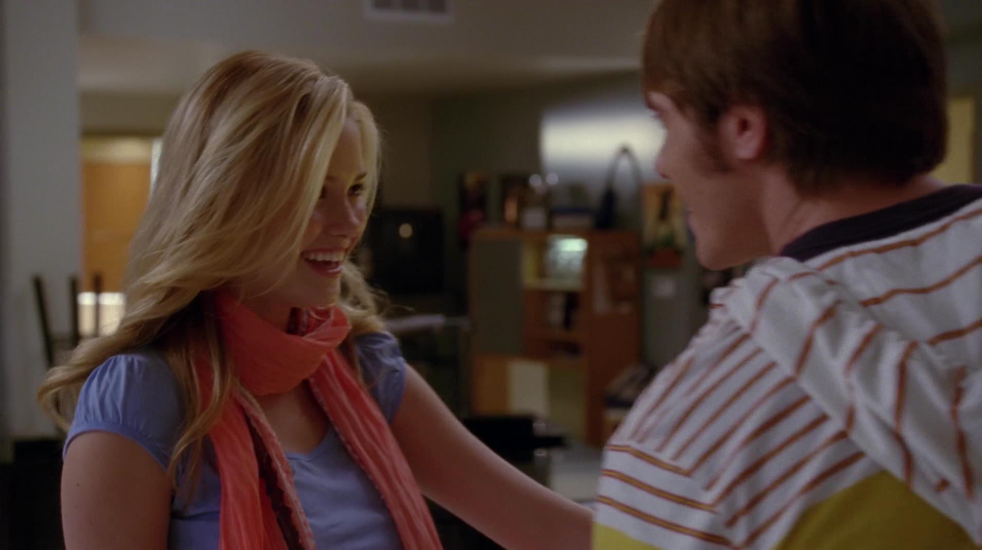 Glee_0170.jpg