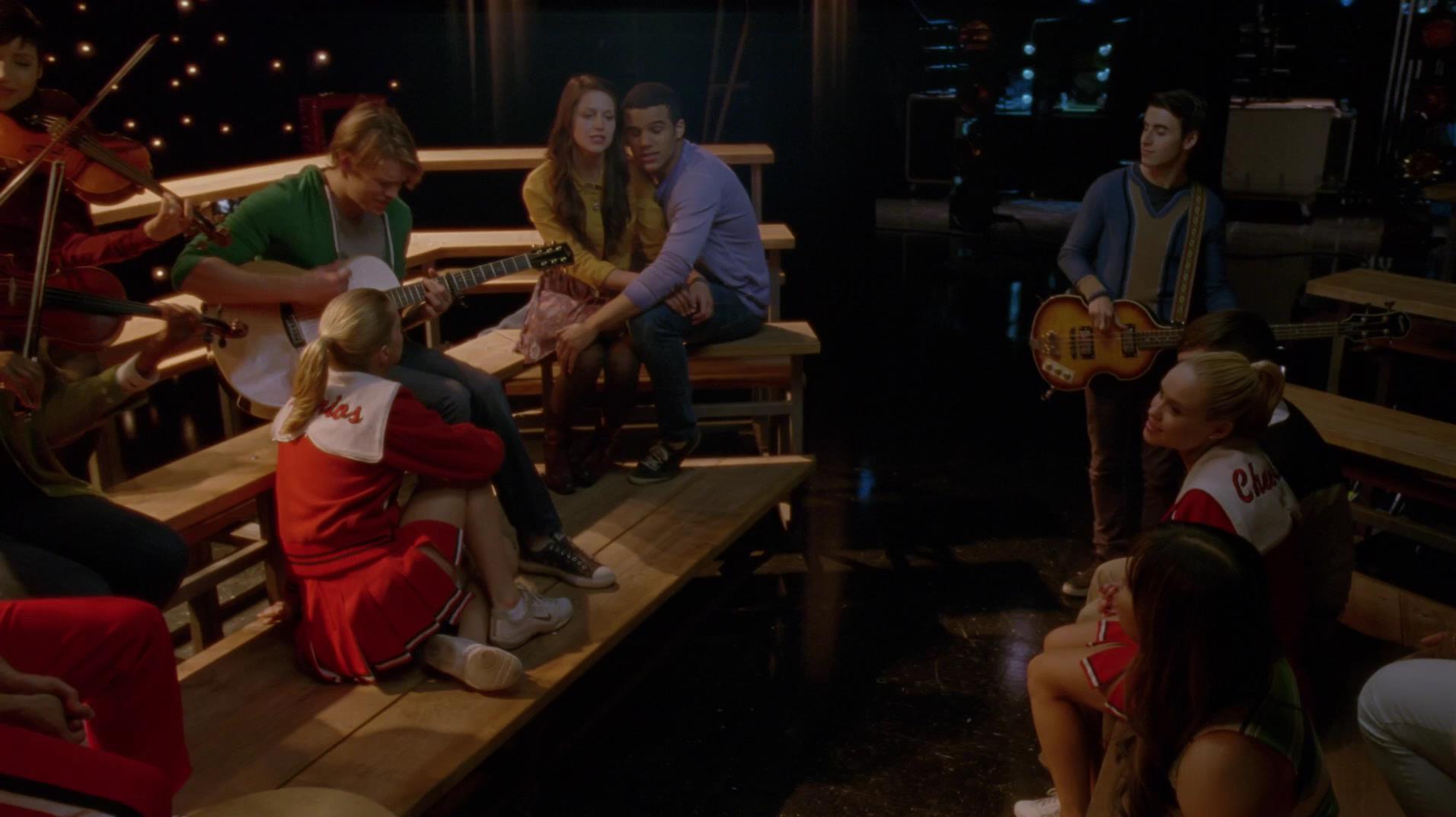 Glee_1022.jpg