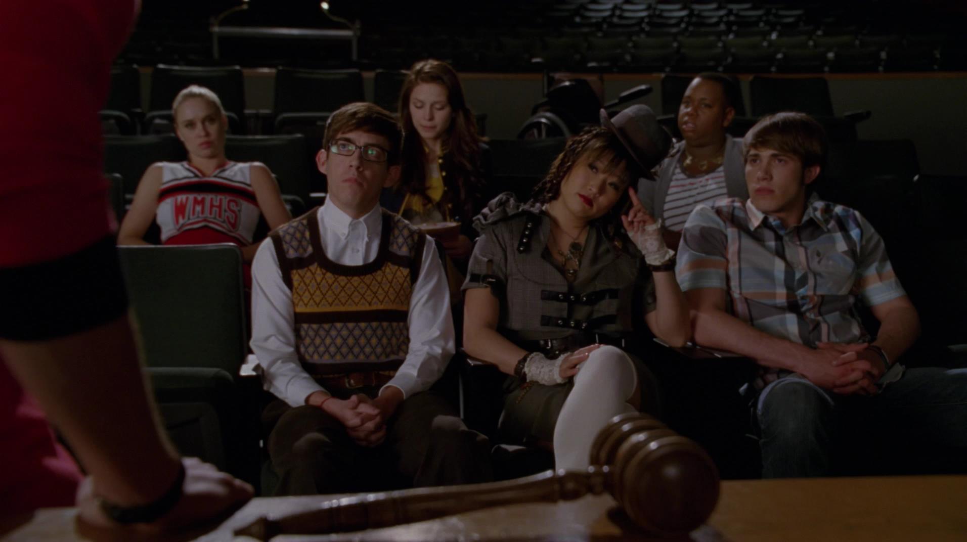 Glee_0203.jpg