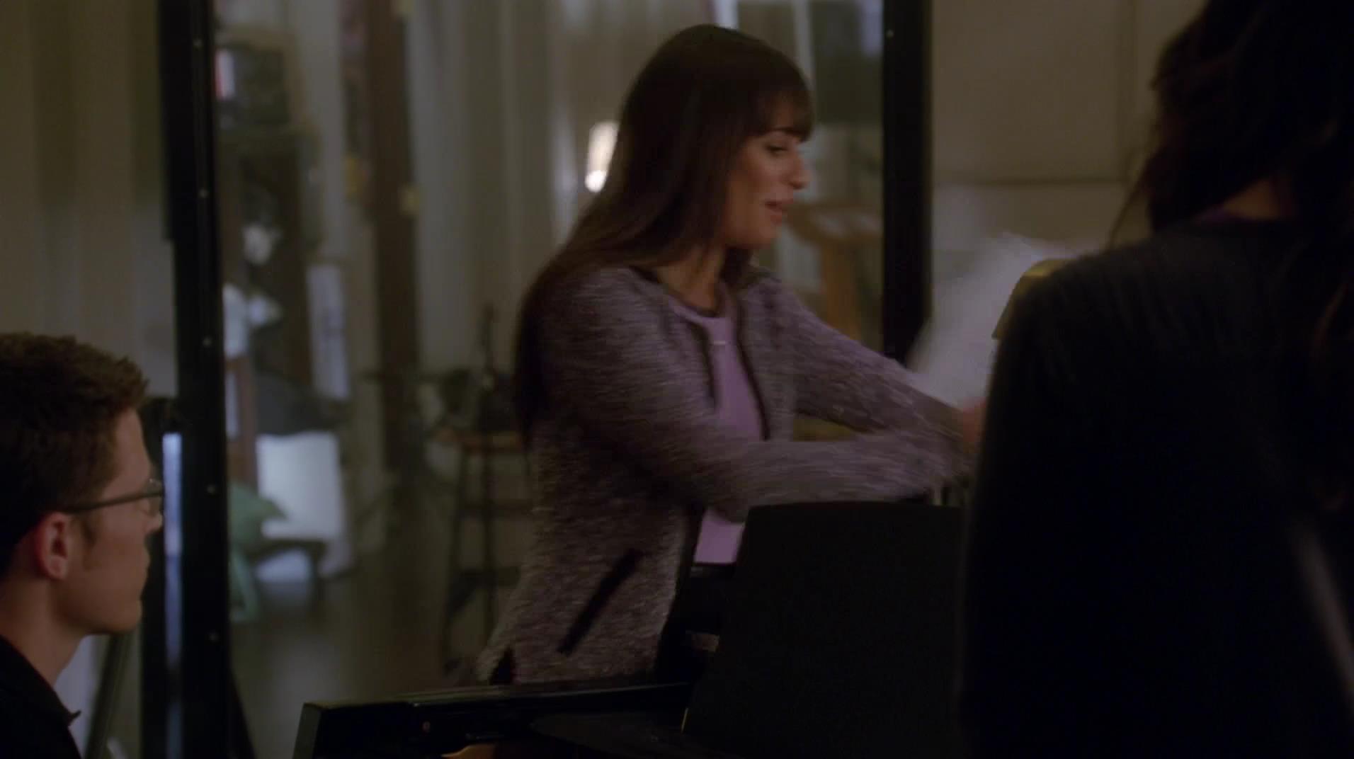 Glee_0350.jpg