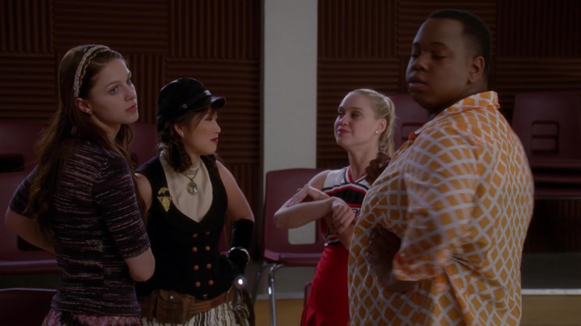 Glee_0905.jpg