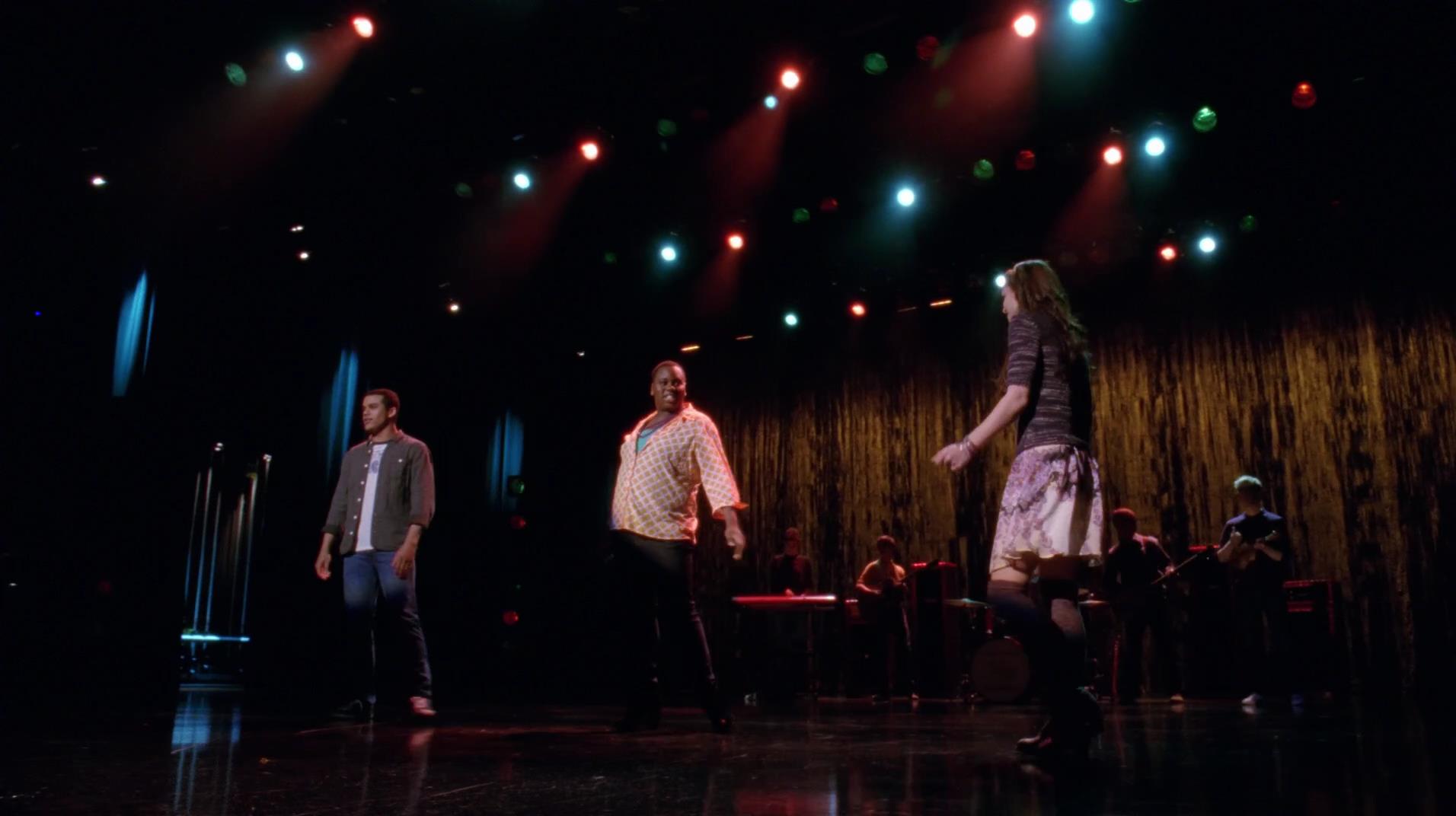Glee_1014.jpg