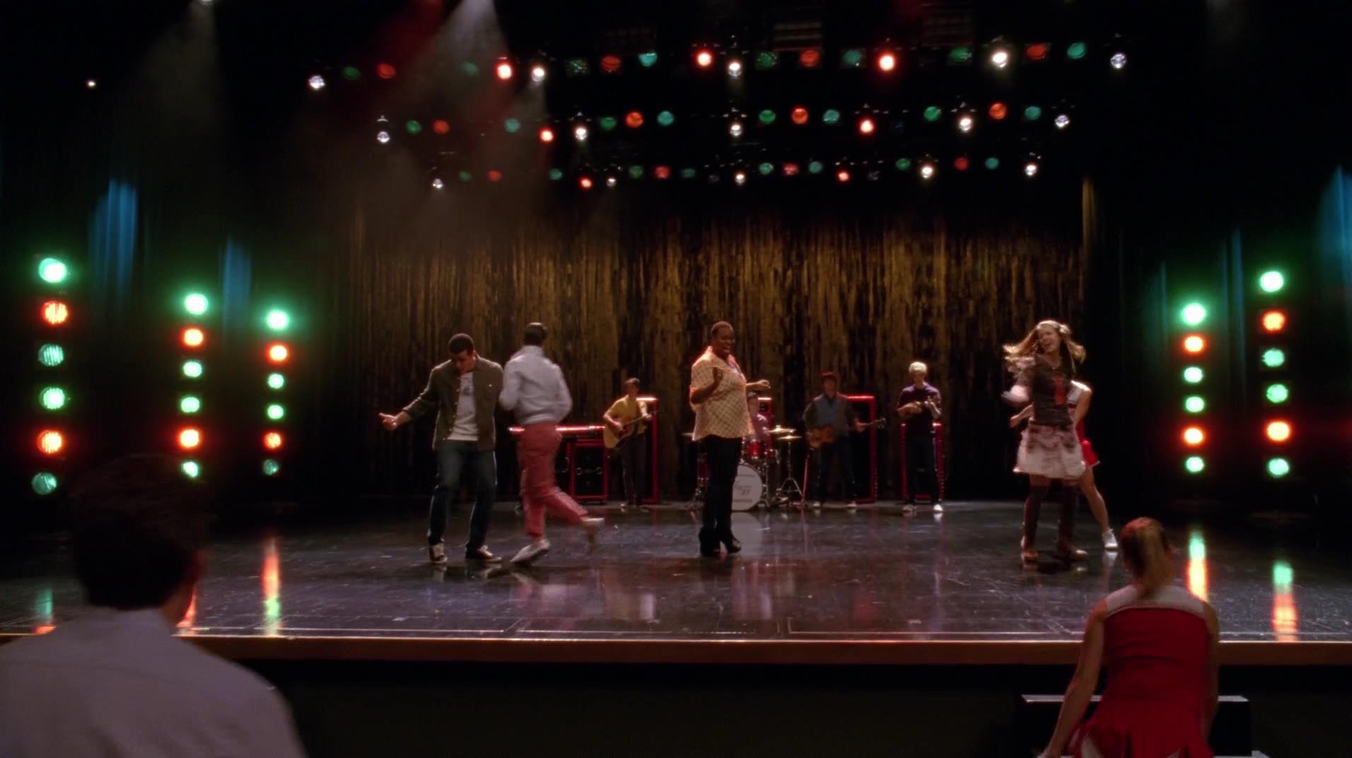 Glee_1019.jpg