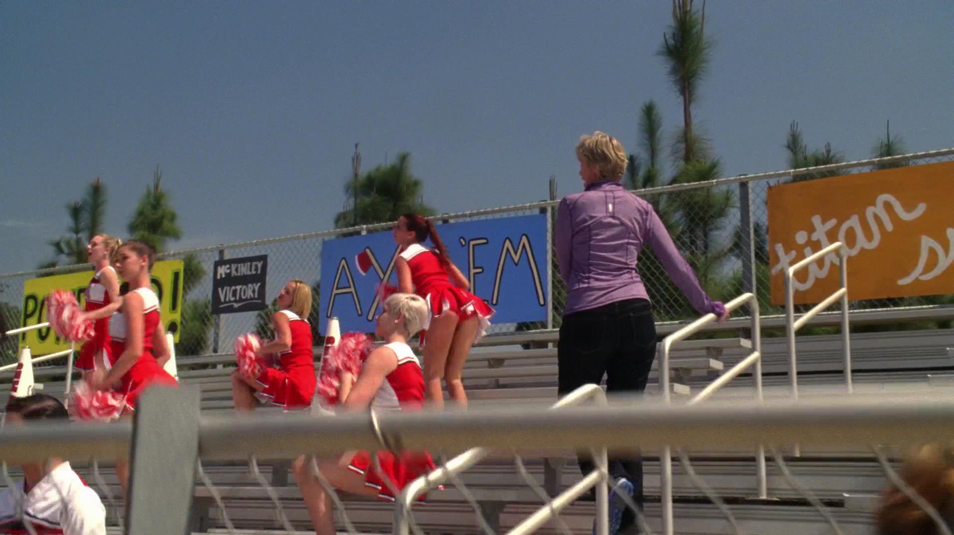 Glee_0619.jpg
