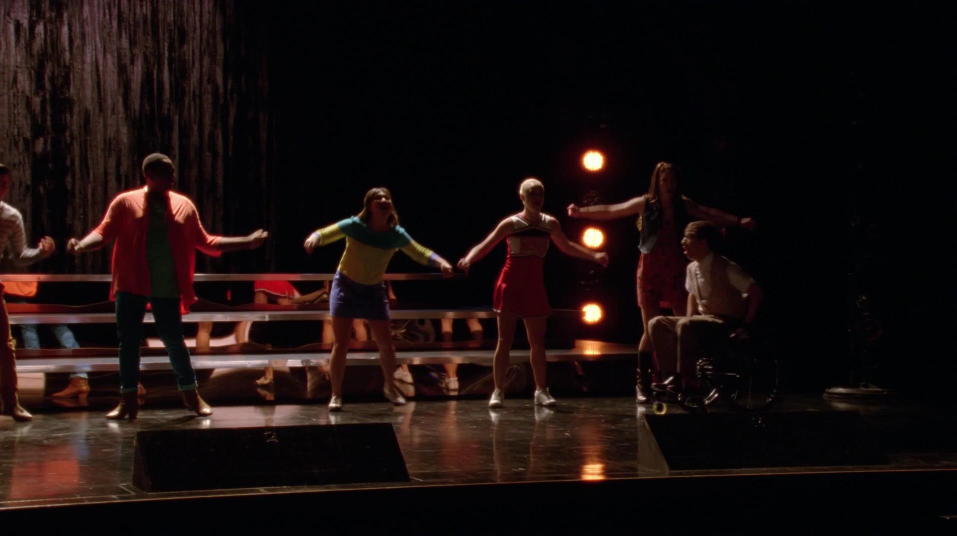 Glee_0997.jpg