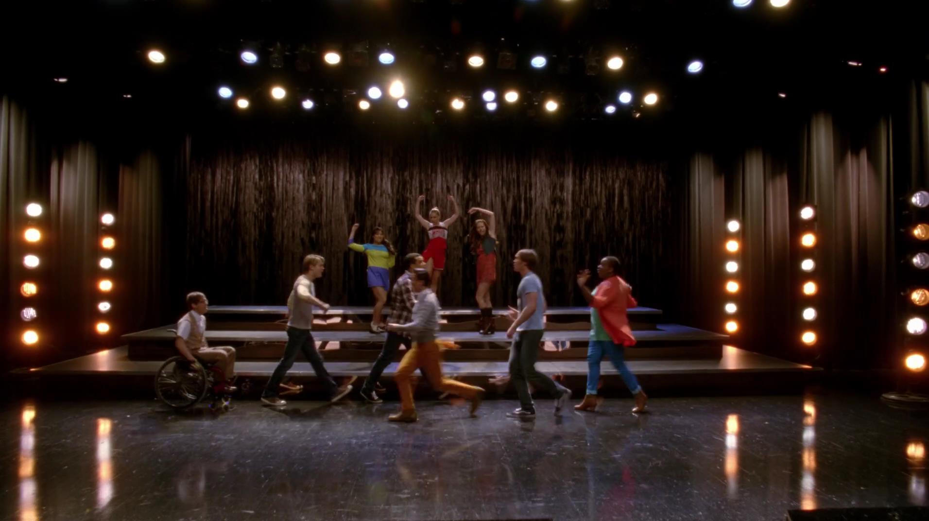 Glee_1012.jpg