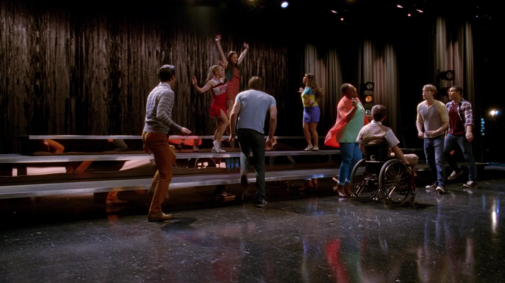 Glee_1013.jpg